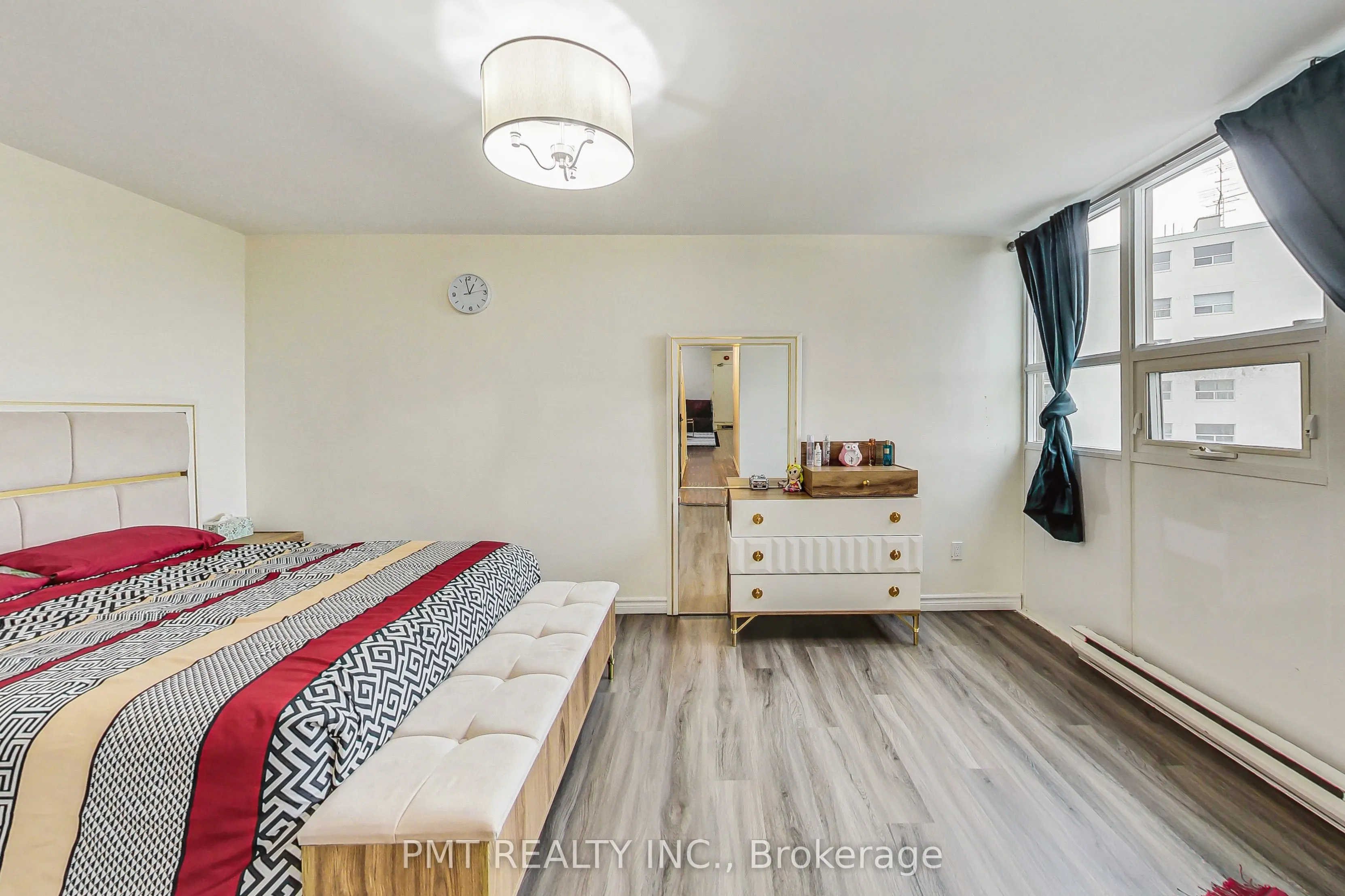 2323 Confederation Parkway #1105