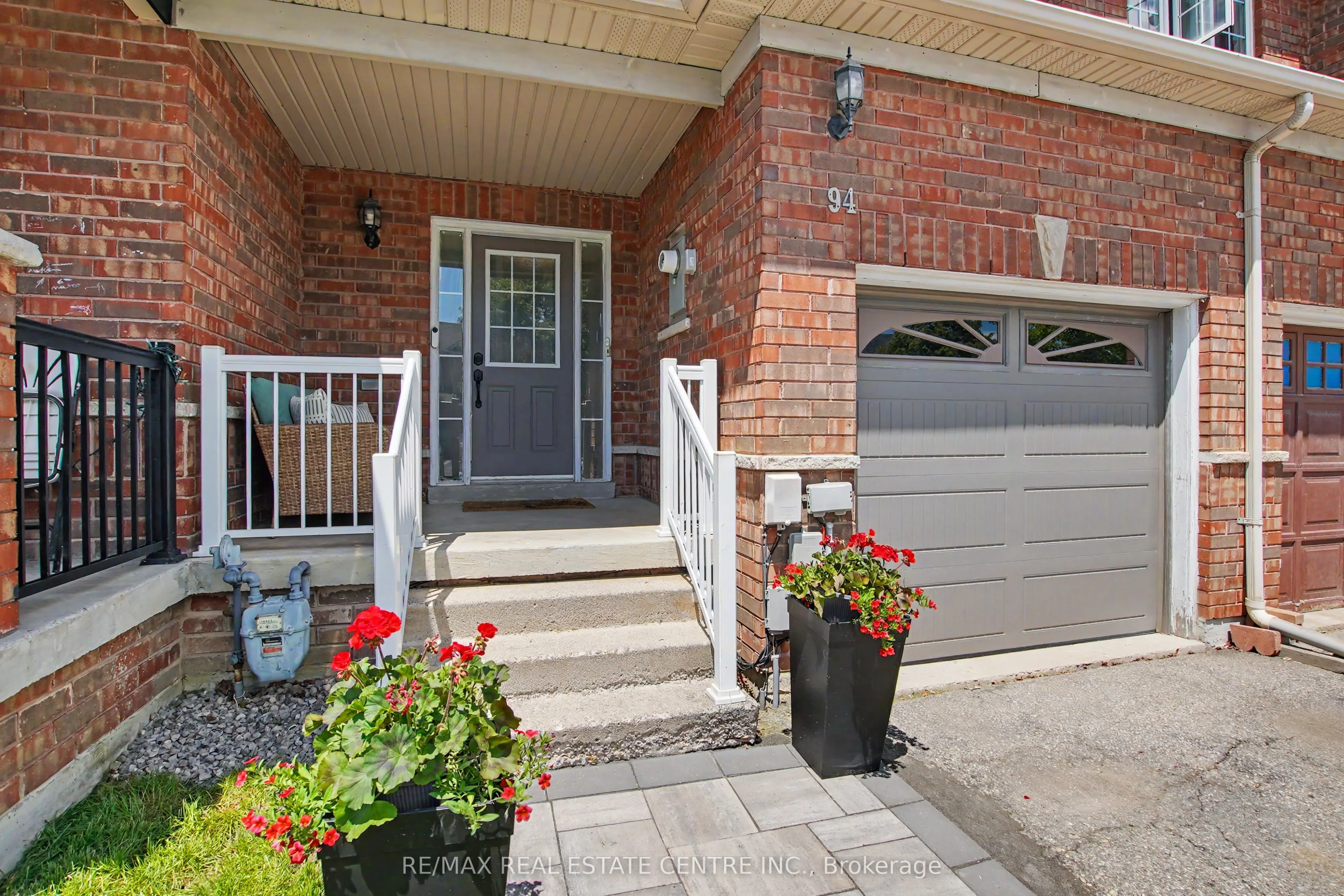 94 Timbertop Crescent