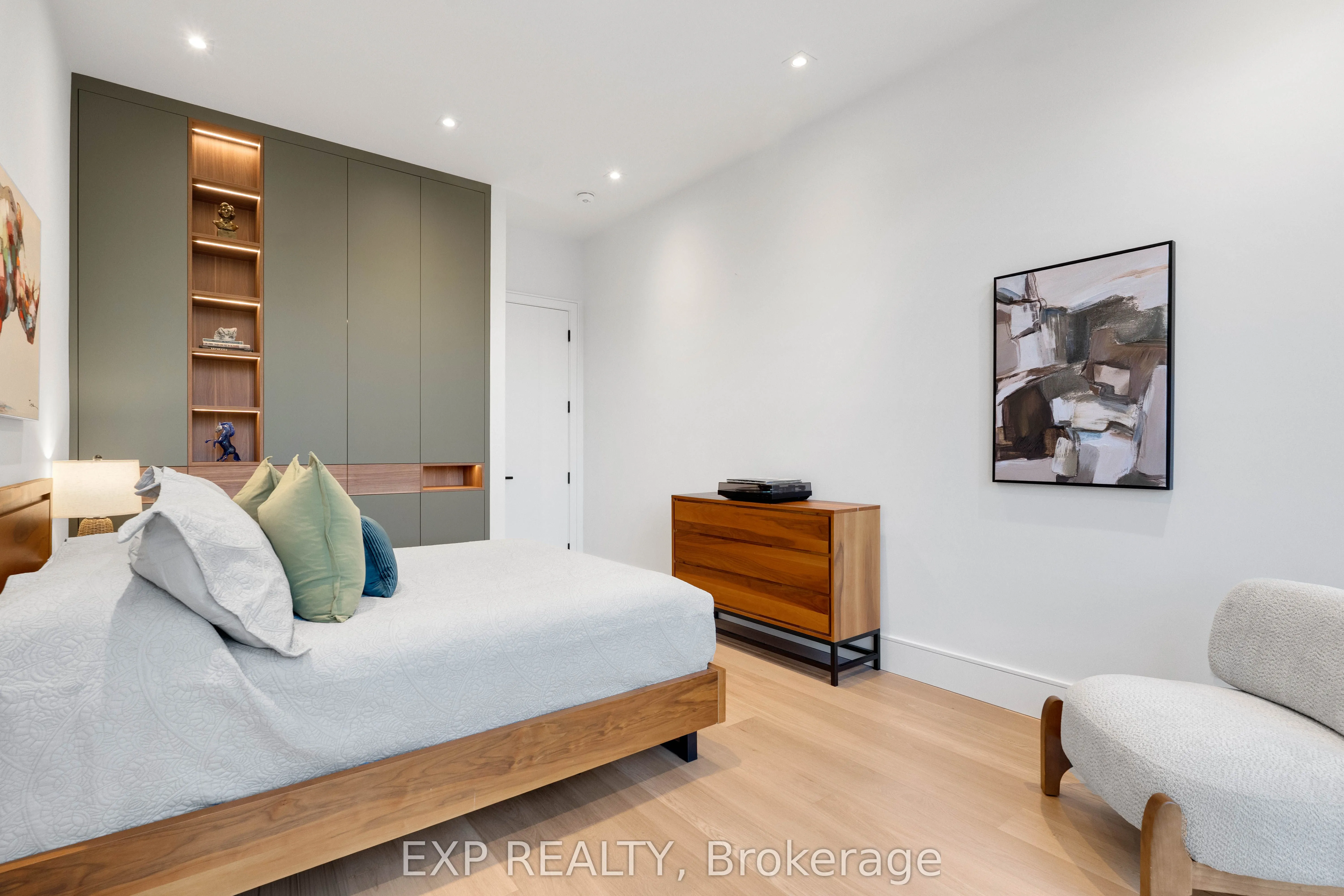 65 Edgecroft Road