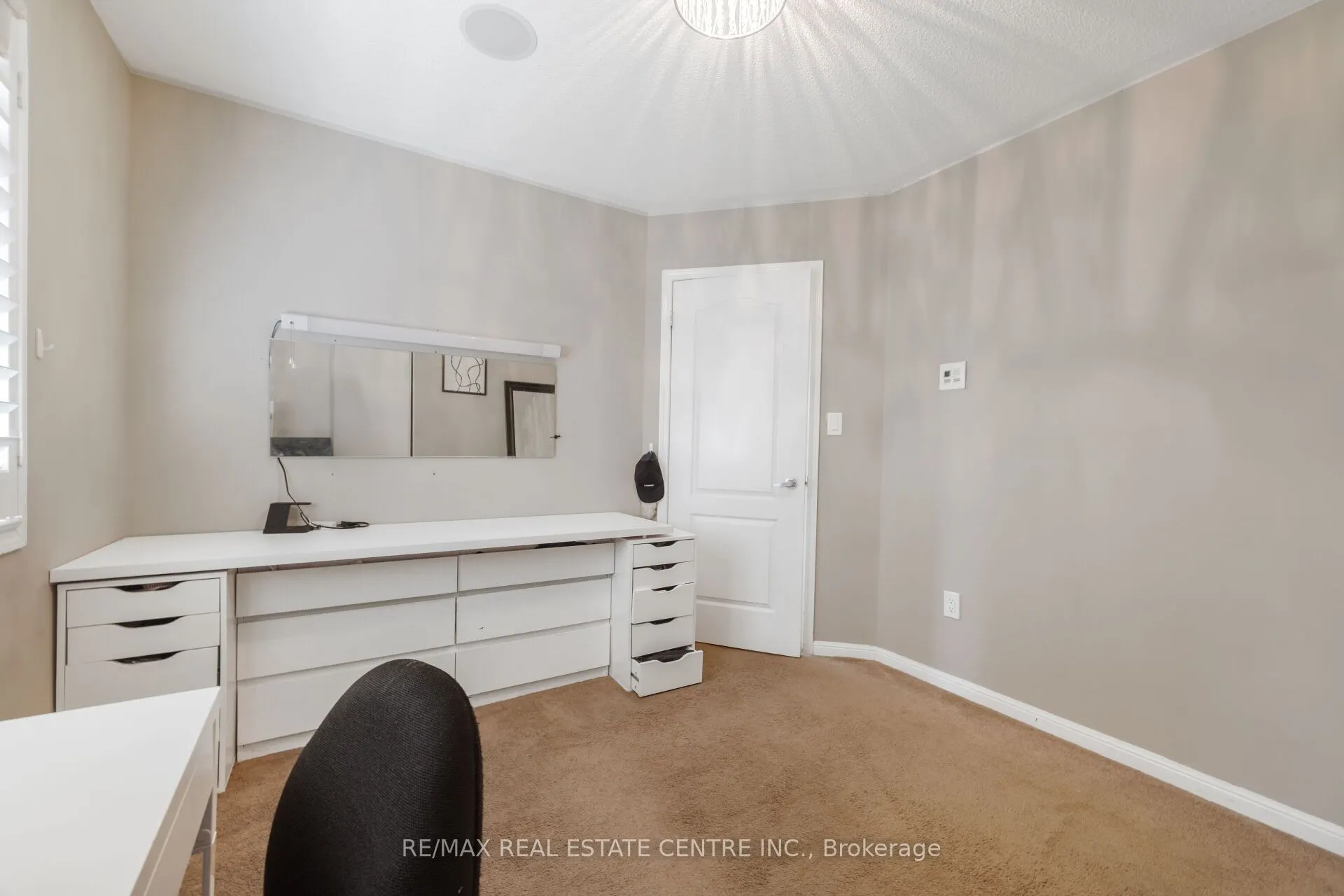 58 Seafair Crescent