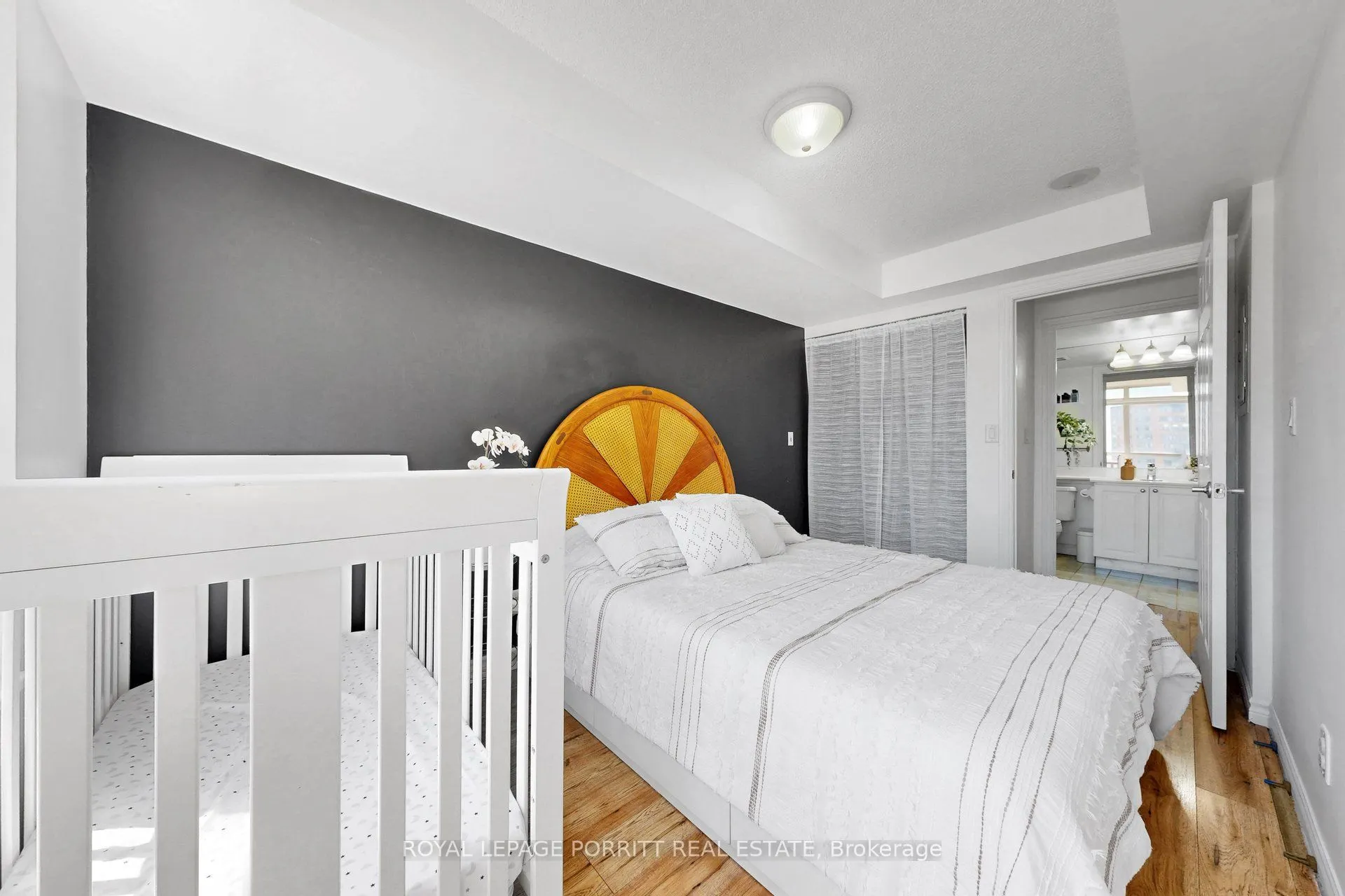 3888 Duke Of York Boulevard #927