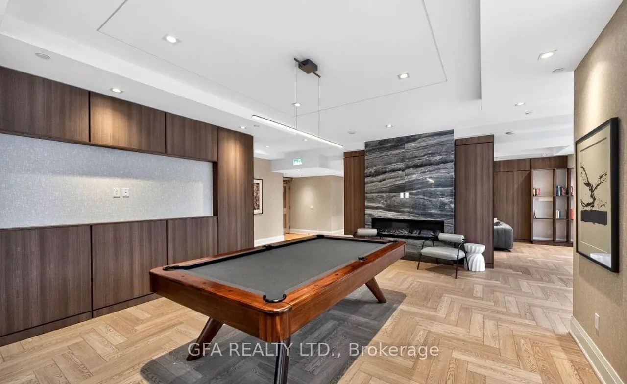 1035 Southdown Road #707