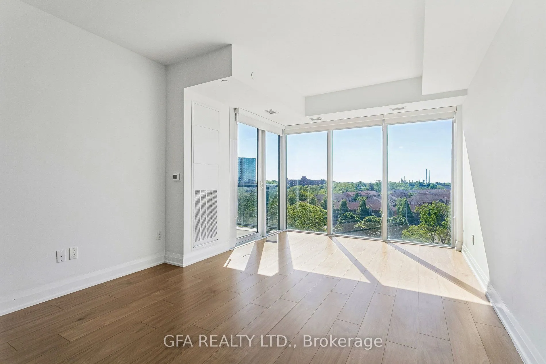 1035 Southdown Road #707
