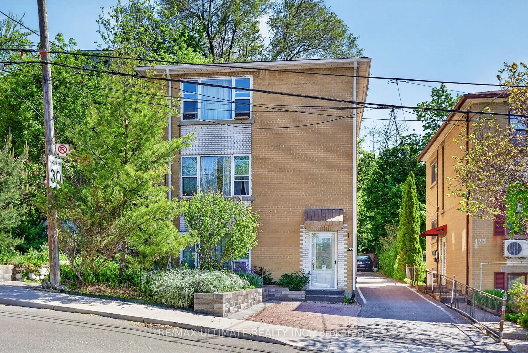 177 Varsity Road