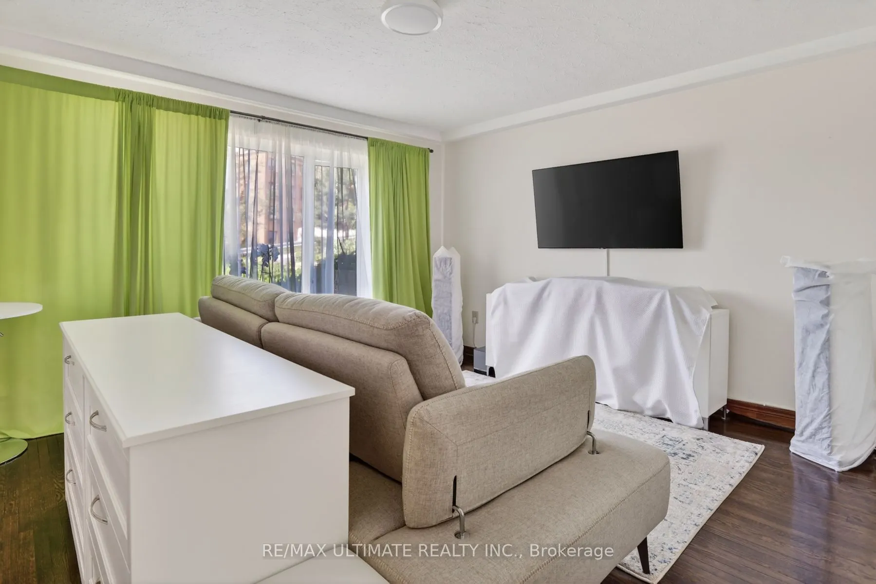 177 Varsity Road