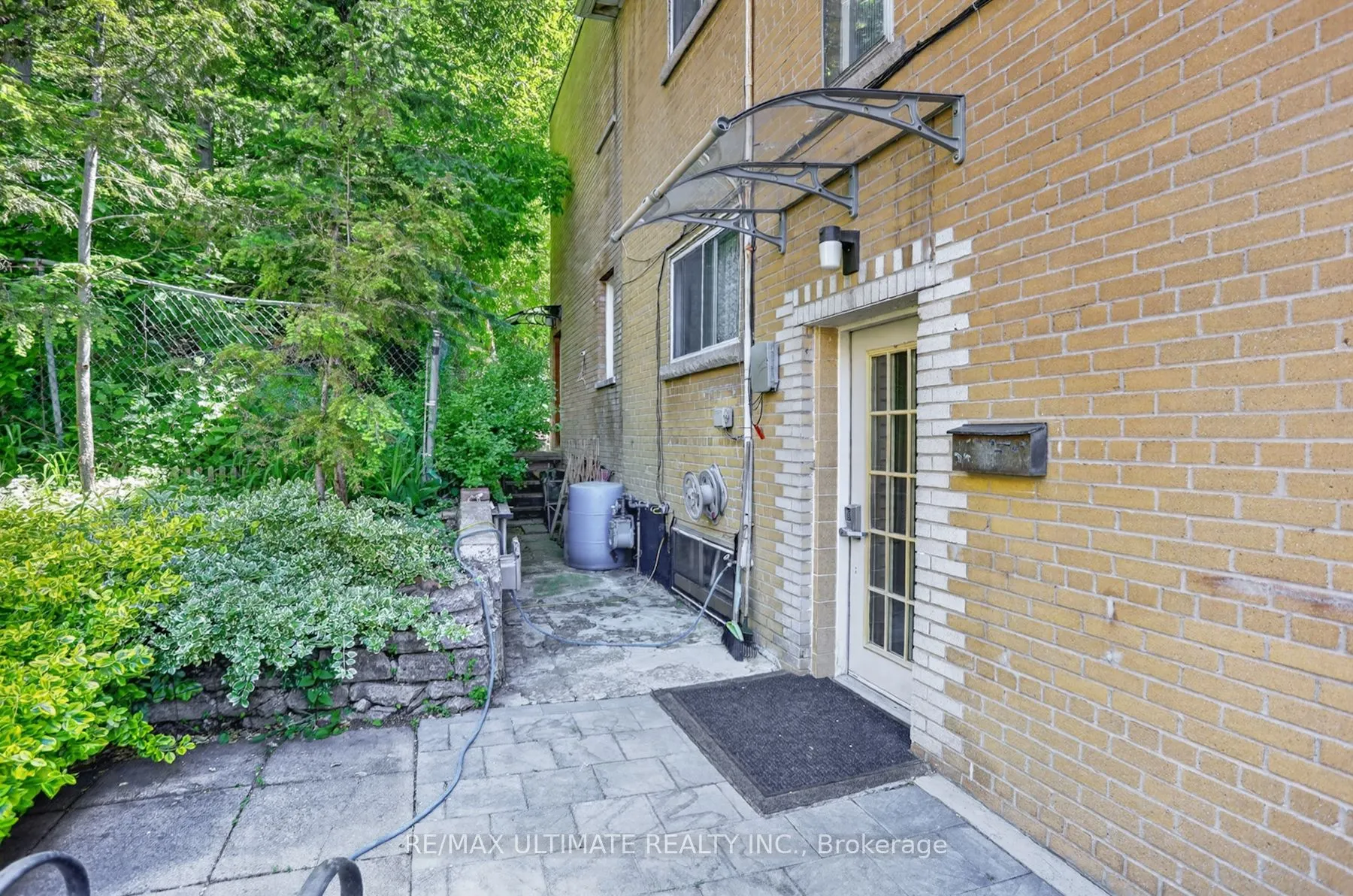177 Varsity Road