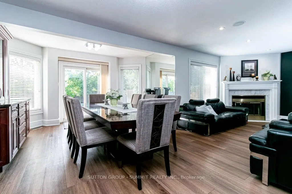 3739 St. Laurent Court
