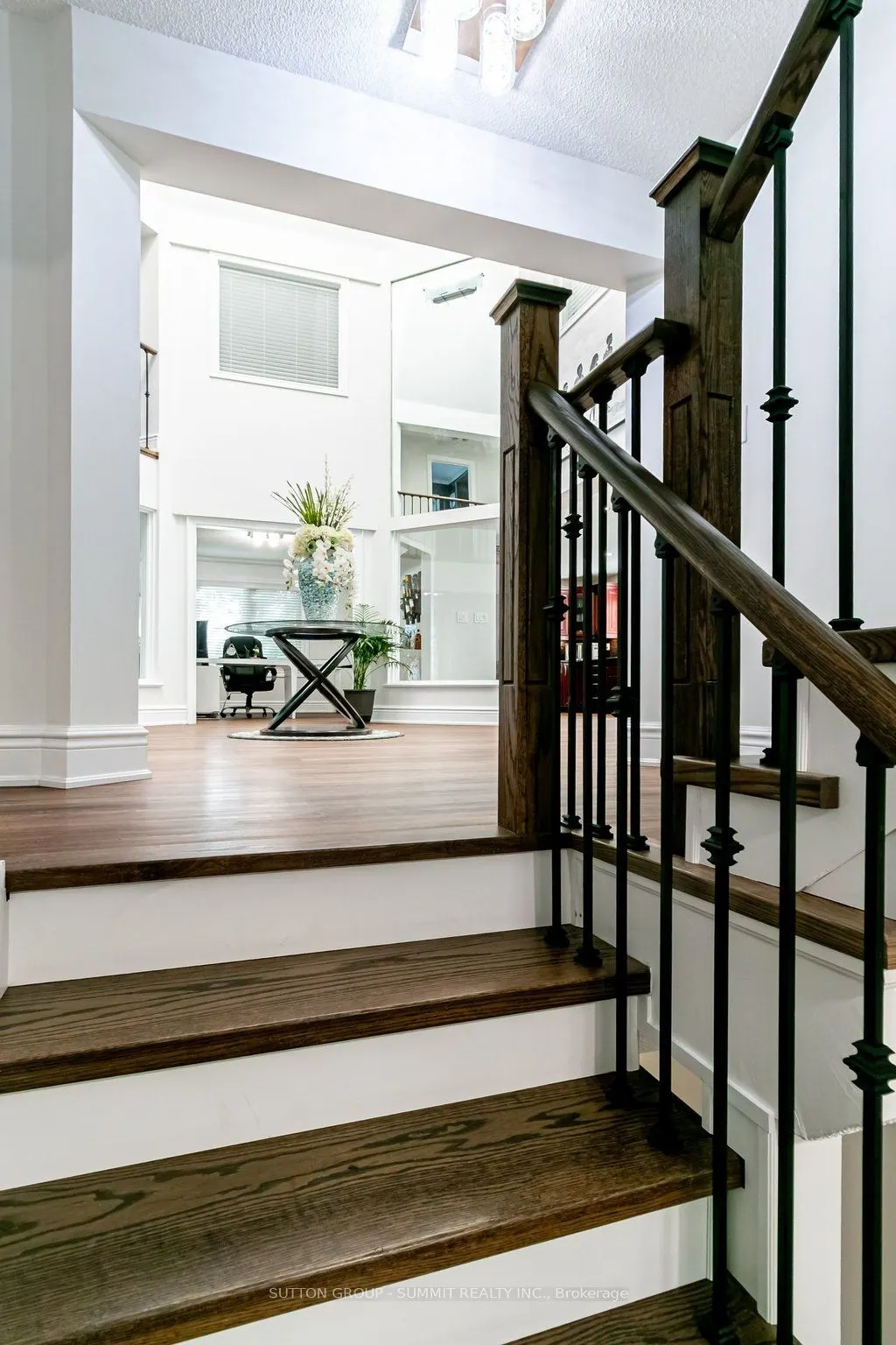 3739 St. Laurent Court
