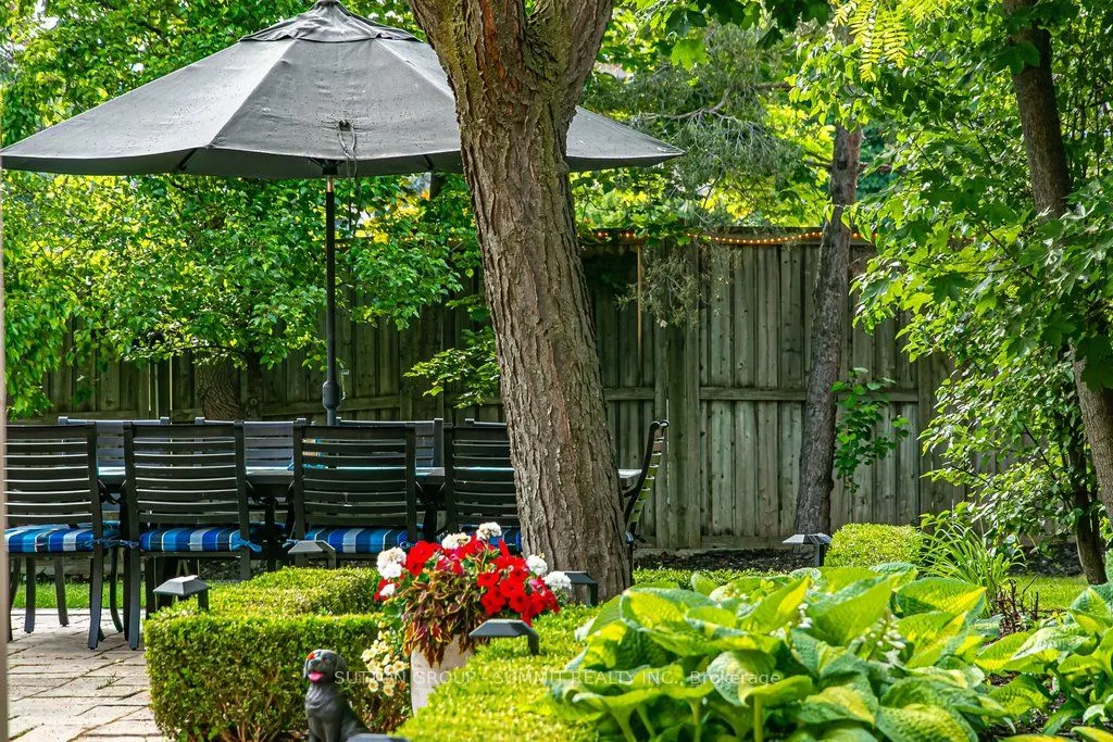 3739 St. Laurent Court