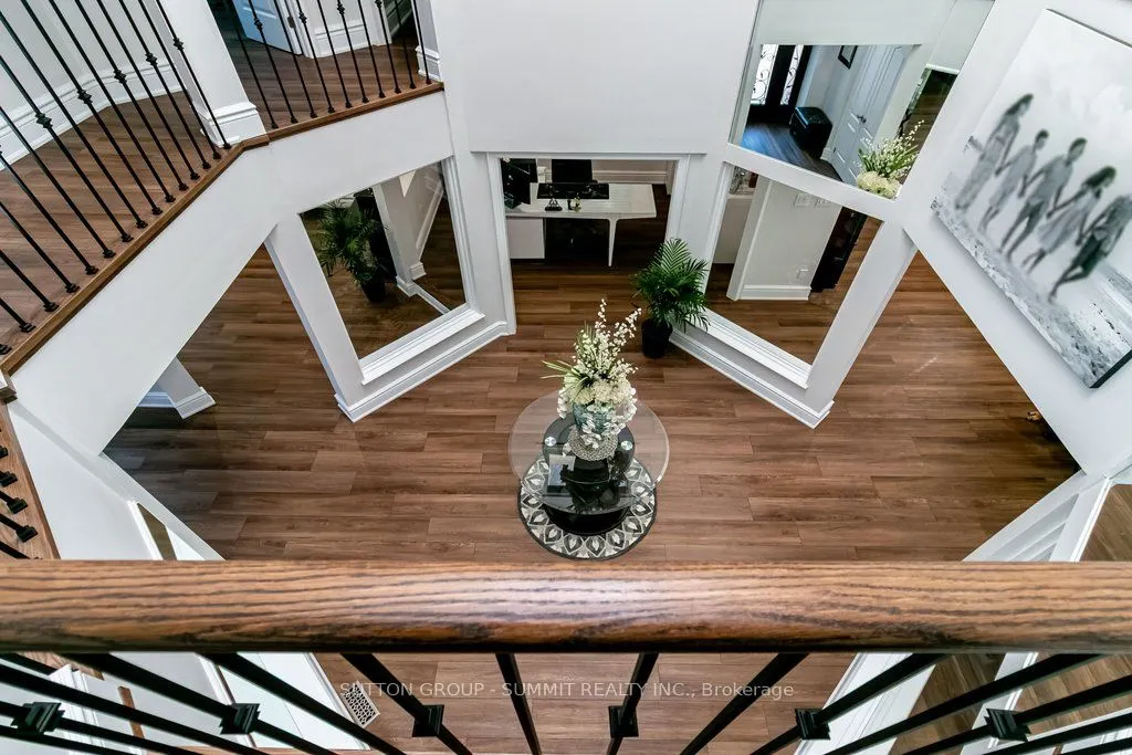 3739 St. Laurent Court