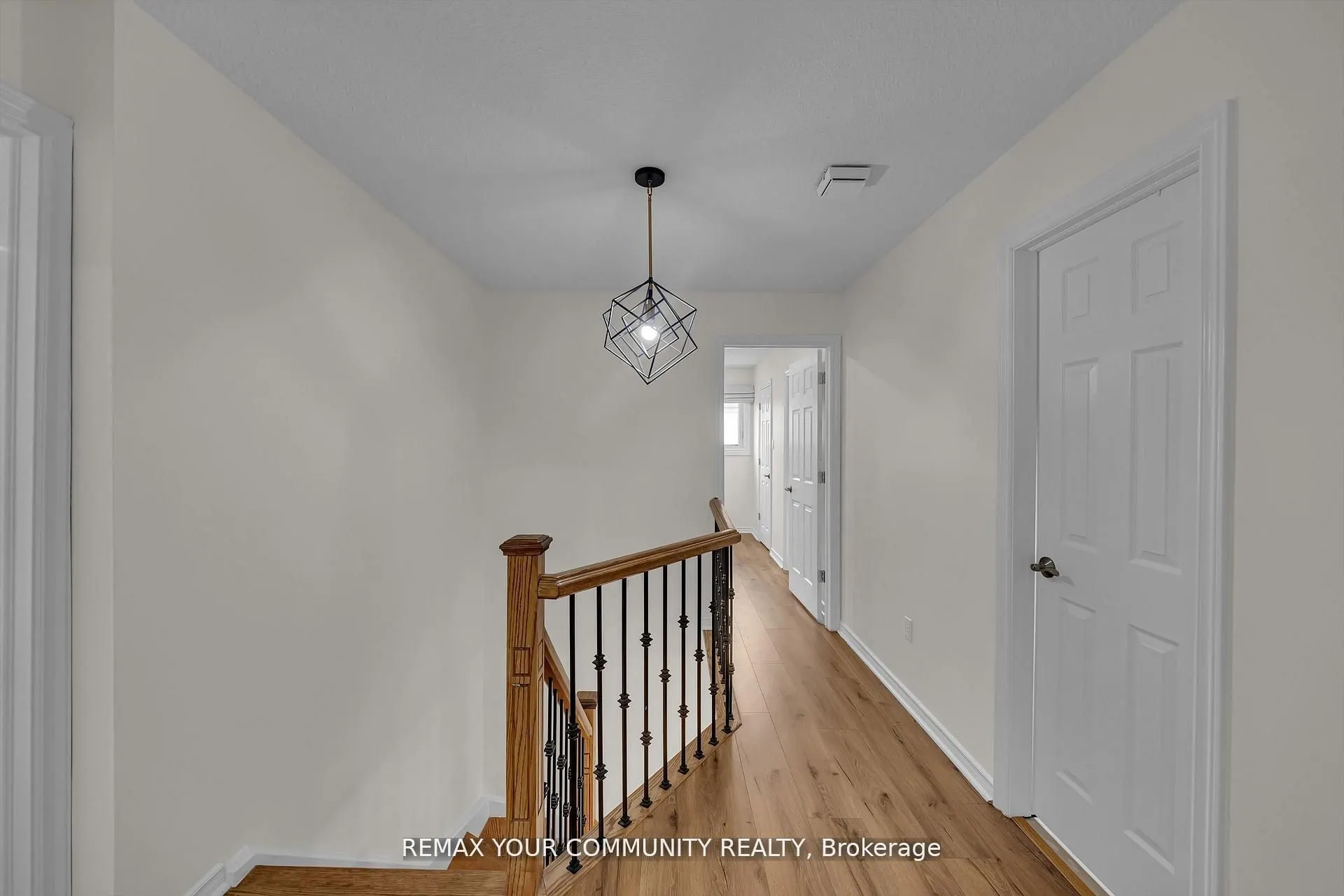 22 Madelaine Crescent