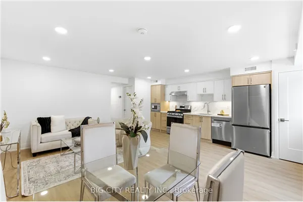 68 Westholme Avenue #1