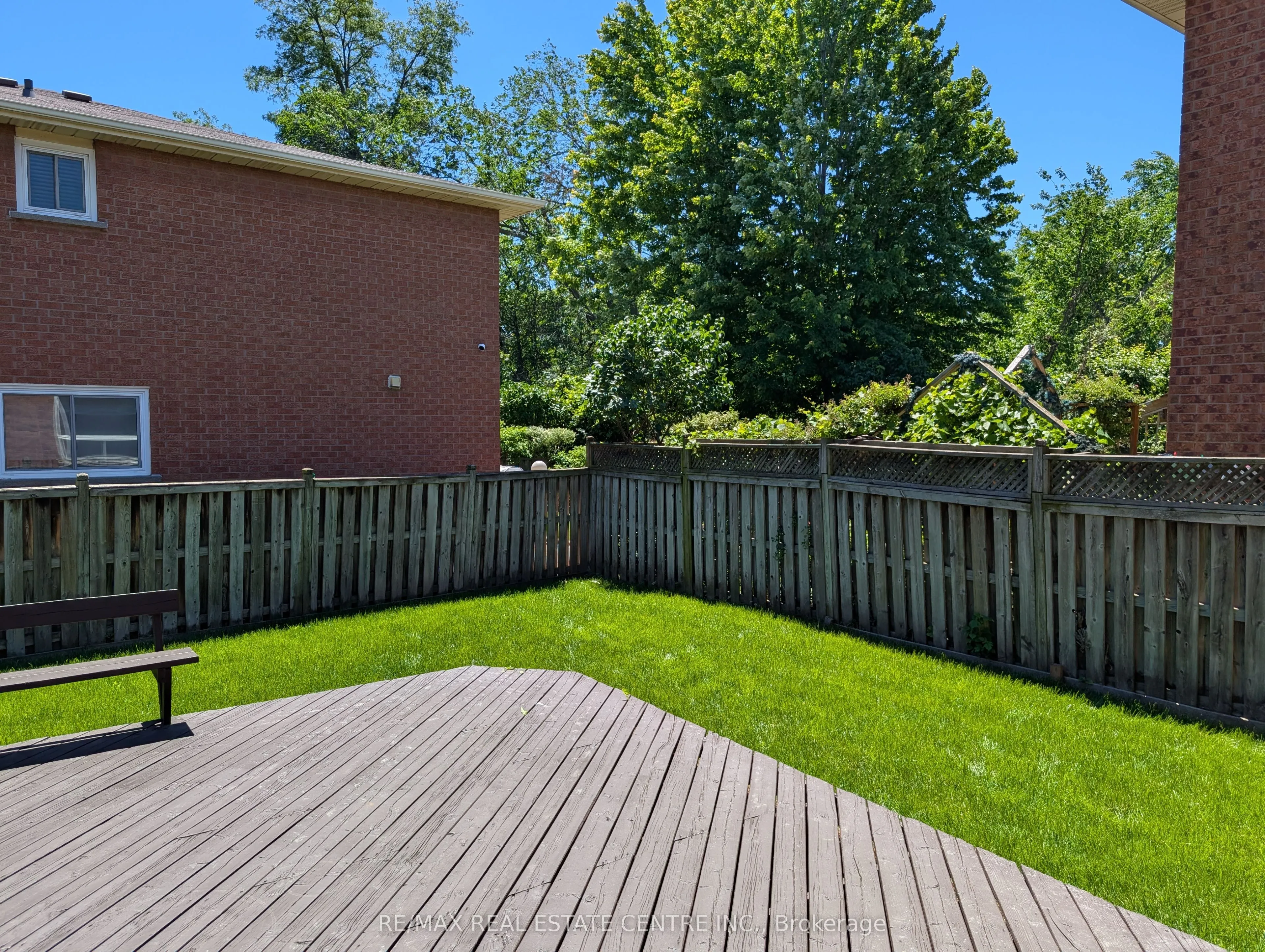 796 Buckingham Court