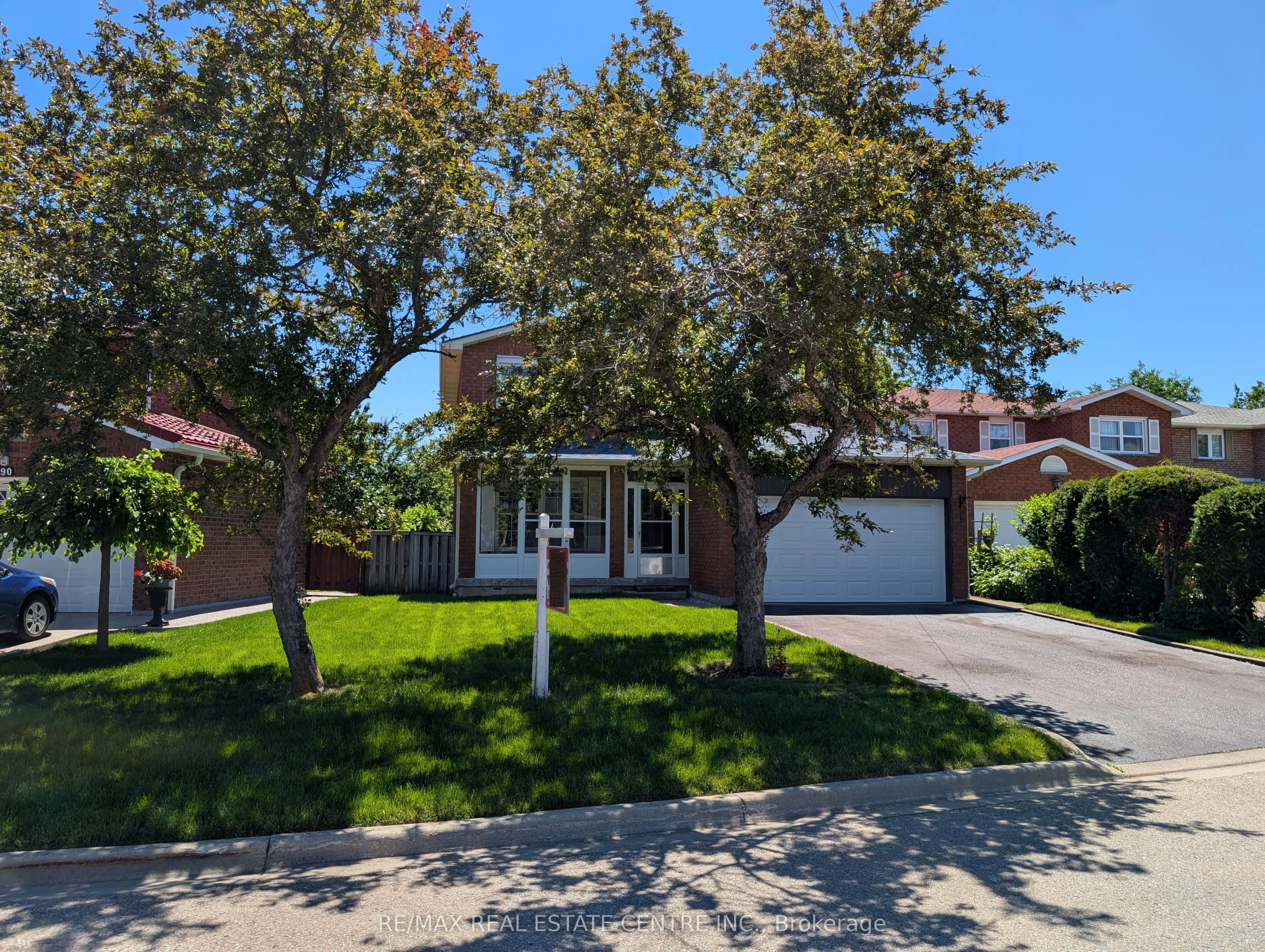 796 Buckingham Court