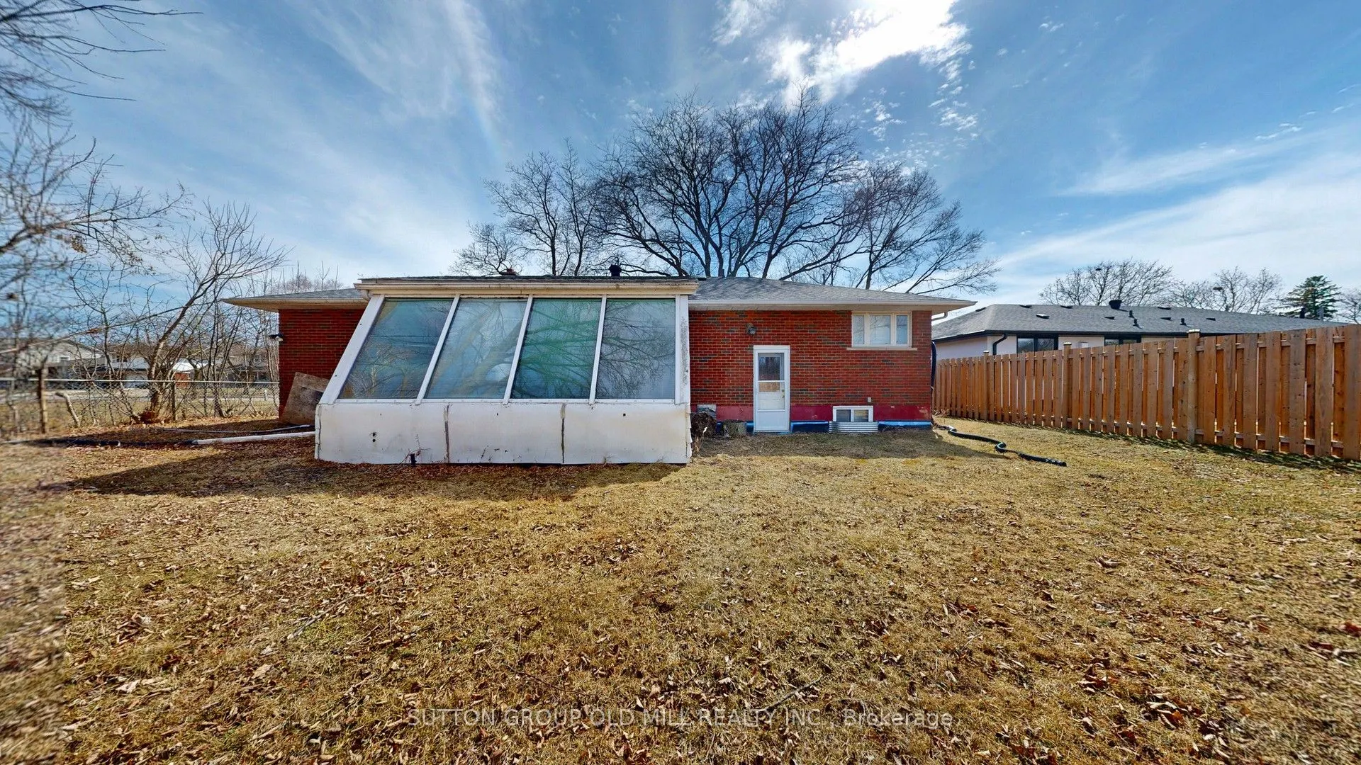 4447 Spruce Avenue