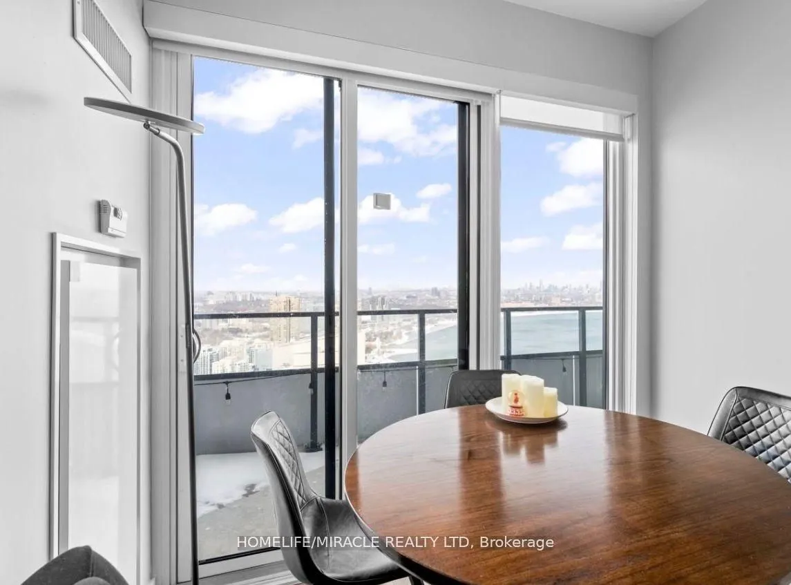 20 Shore Breeze Drive #4804