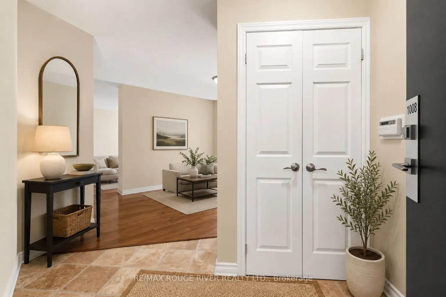 3650 Kaneff Crescent #1008