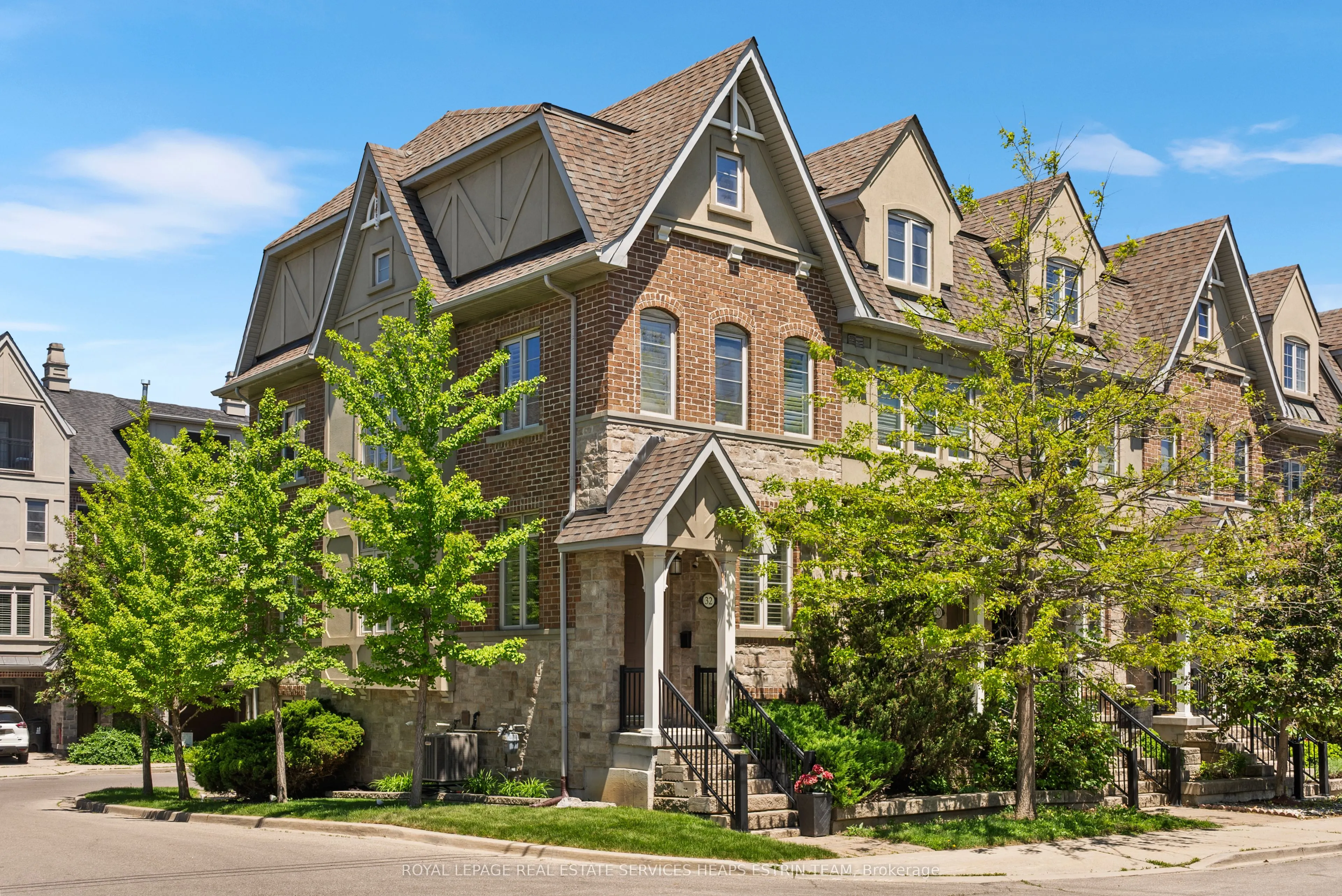 32 Mendota Road