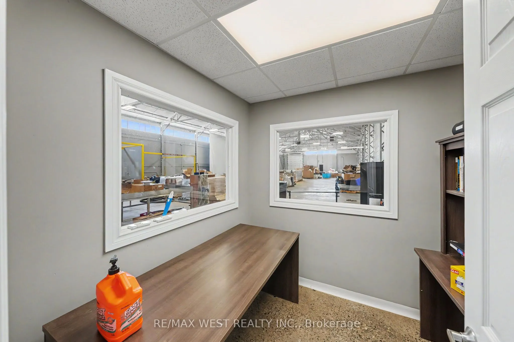 140 Healey Road S