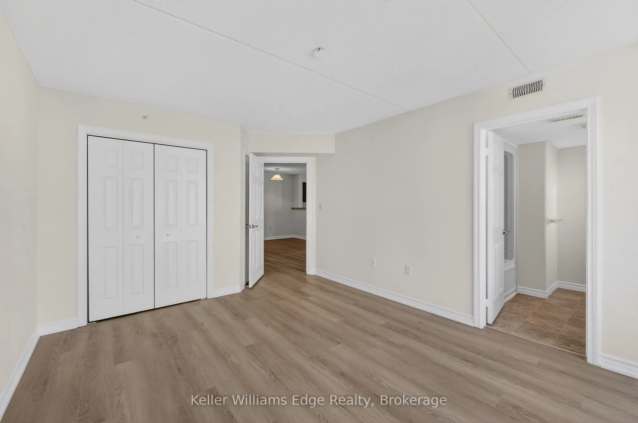1350 Main Street E #301