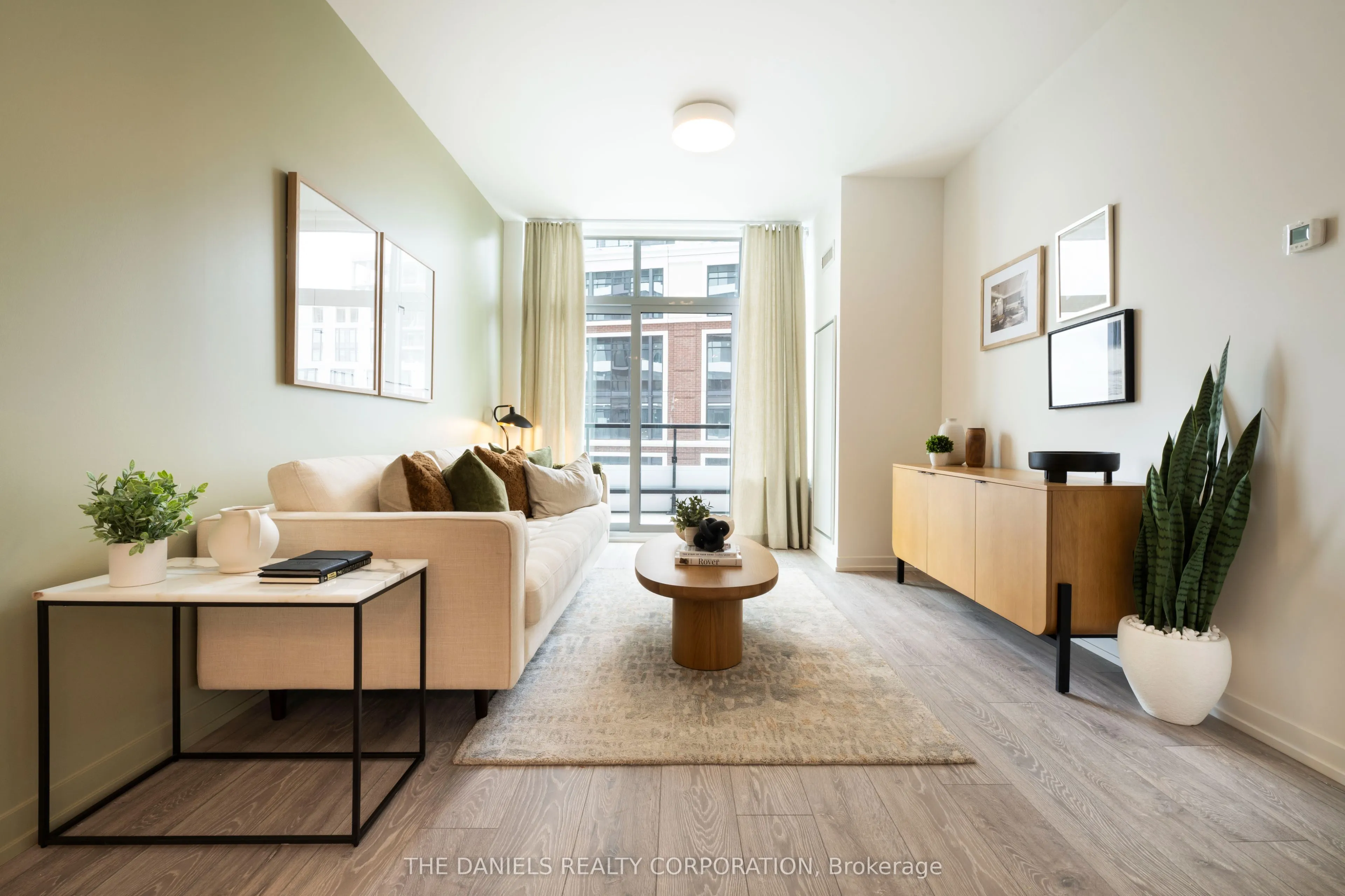 2485 Eglinton Avenue W #1308