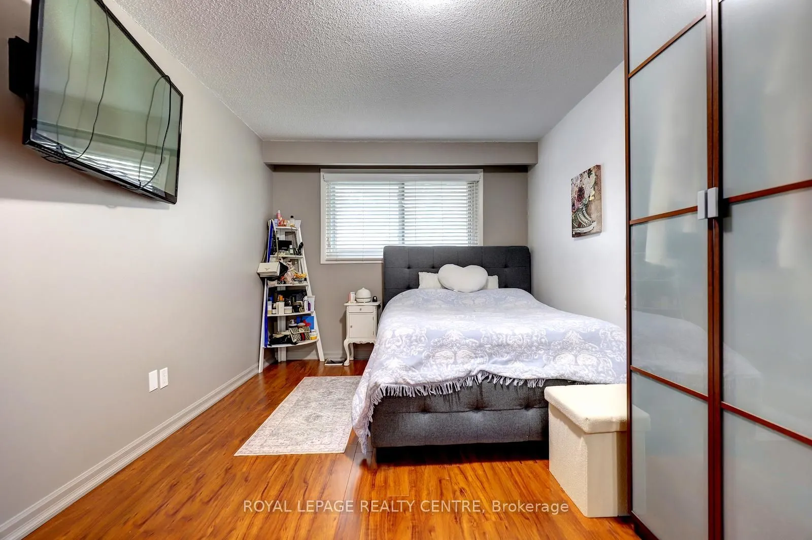 3025 Cedarglen Gate #60