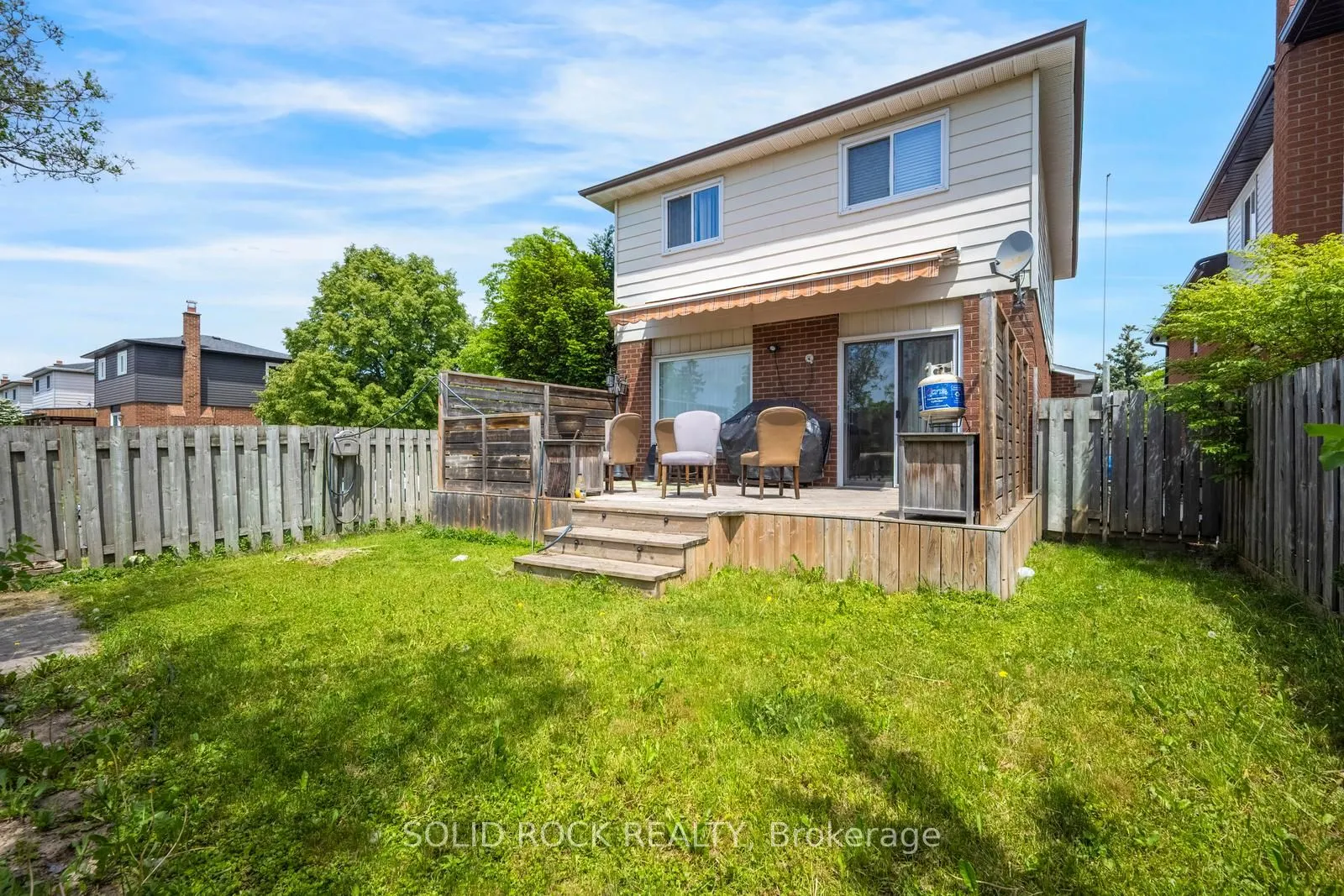 60 Martindale Crescent