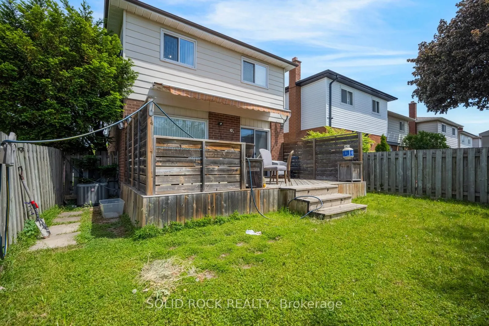 60 Martindale Crescent