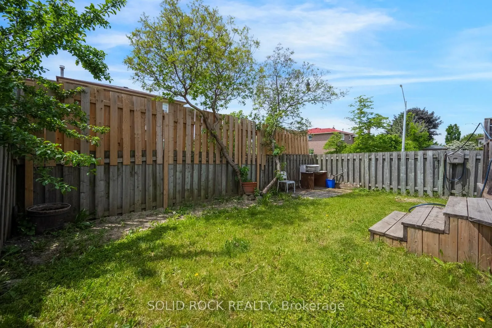 60 Martindale Crescent