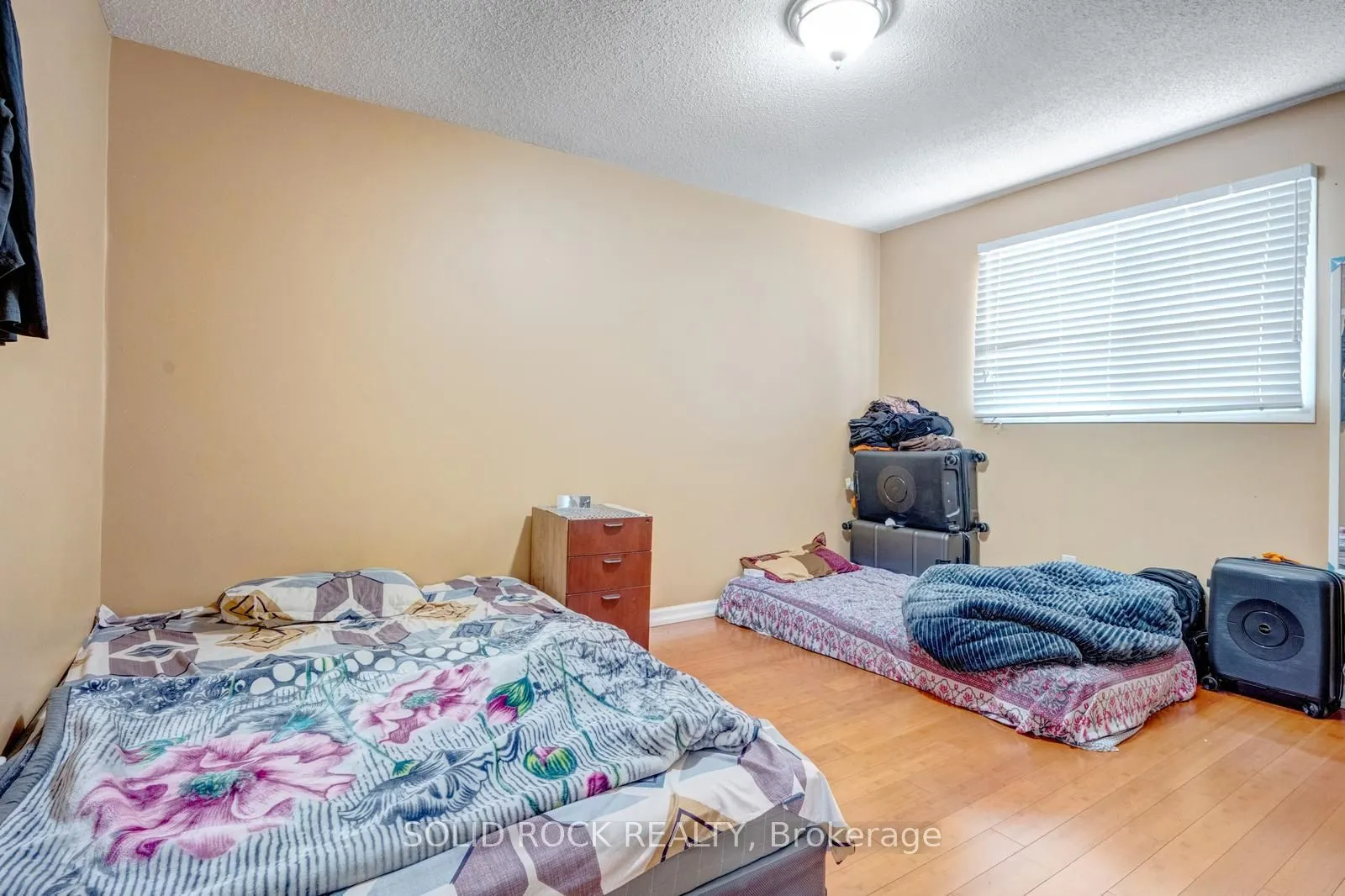 60 Martindale Crescent