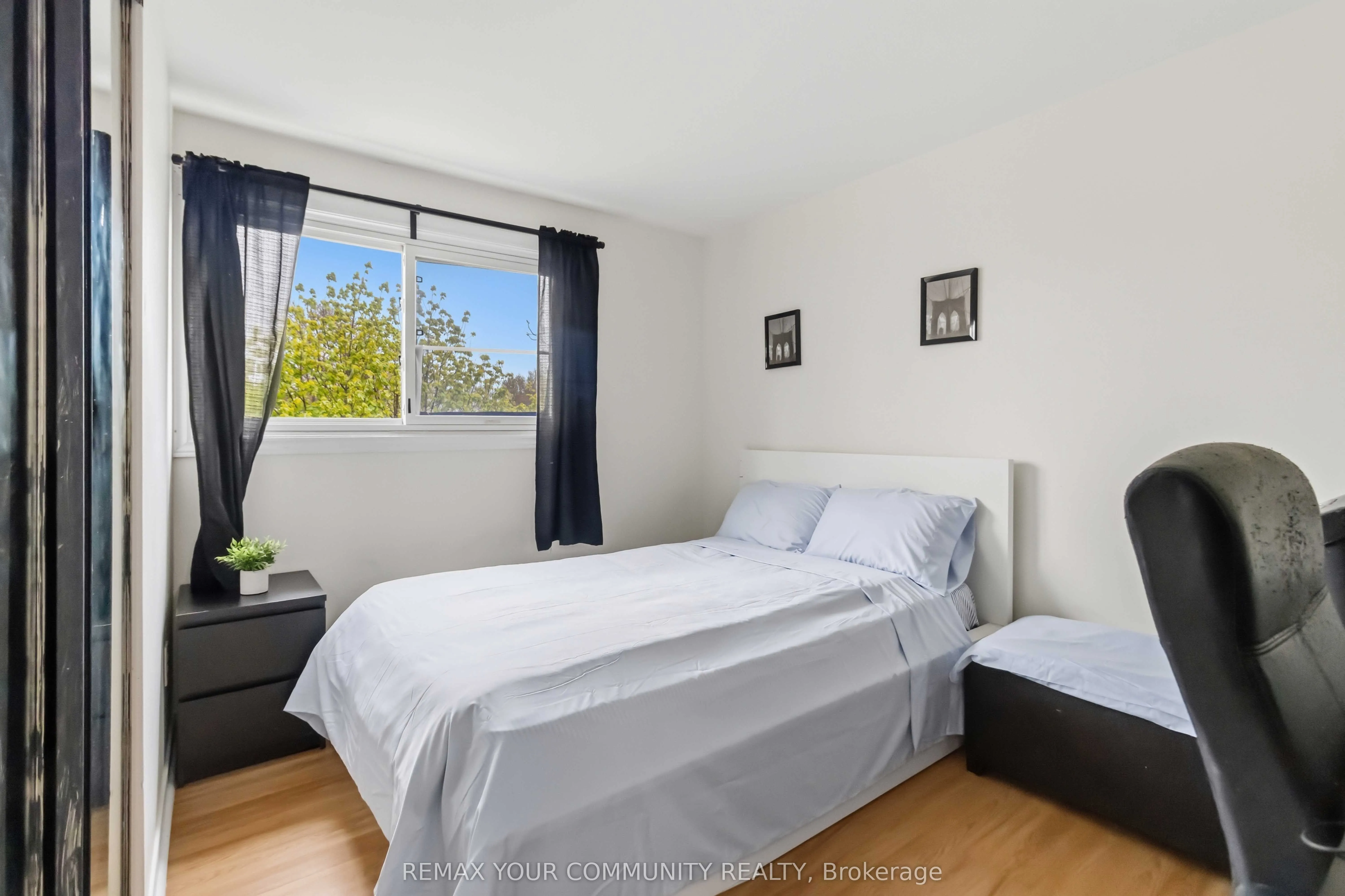 11 Grantbrook Court