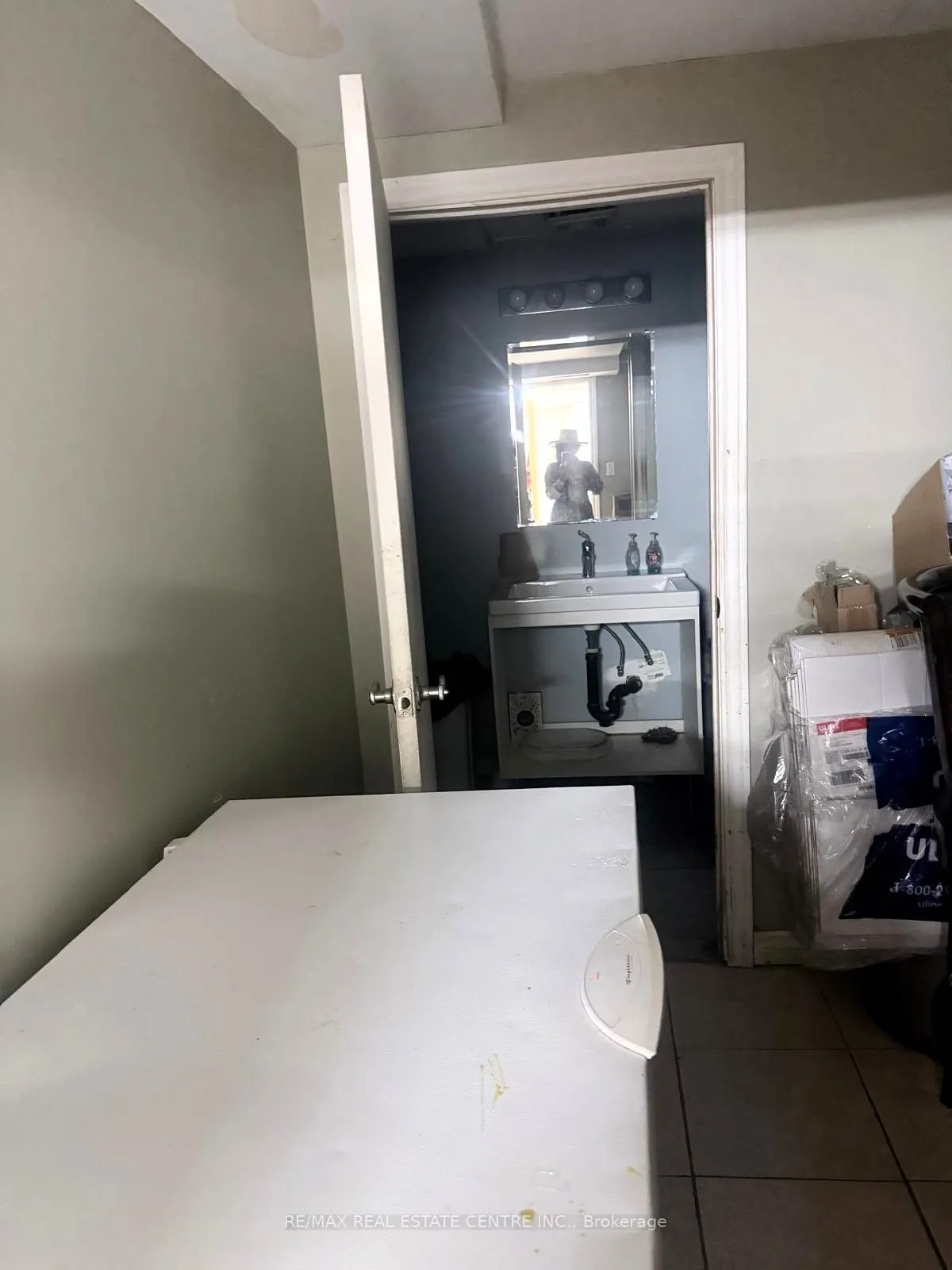 399 Keele Street W