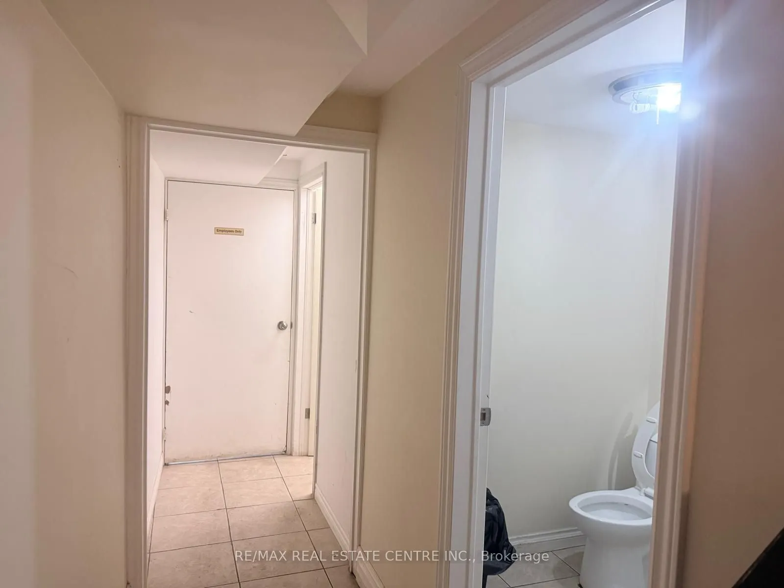 399 Keele Street W