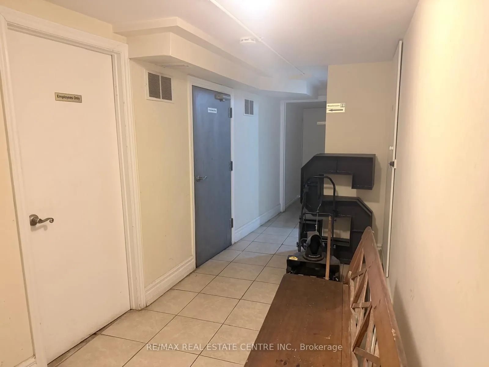 399 Keele Street W