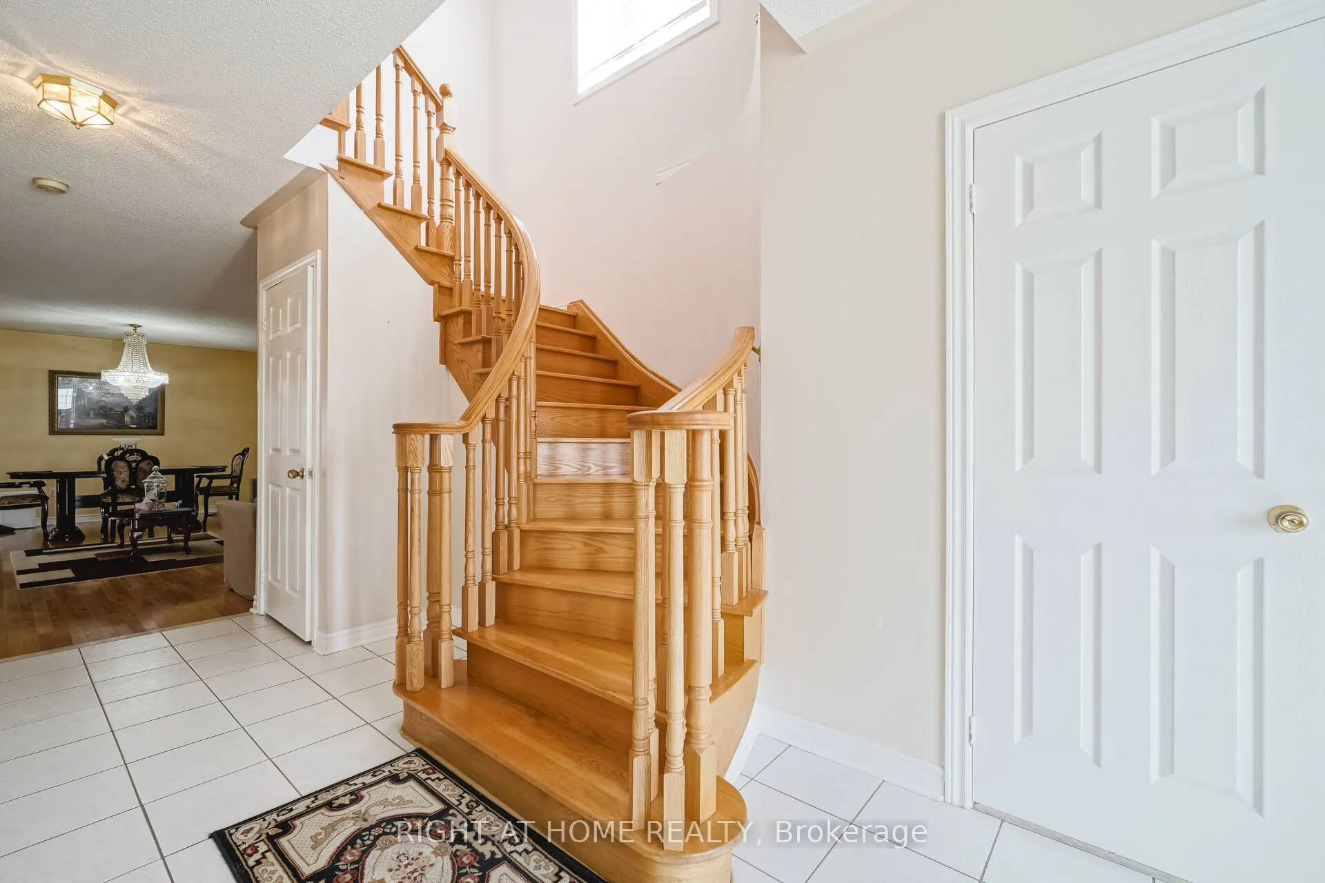61 Sir Jacobs Crescent