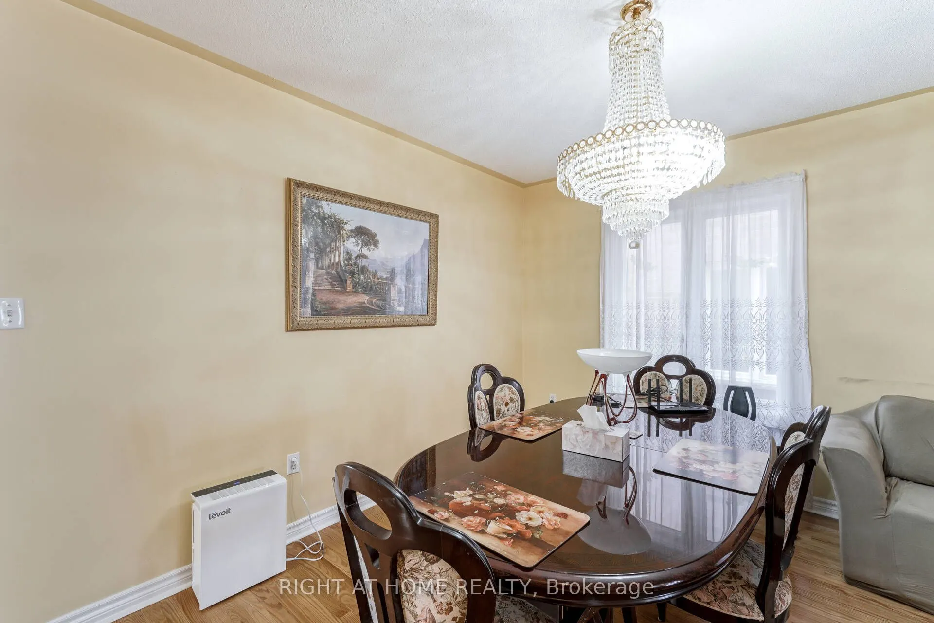 61 Sir Jacobs Crescent