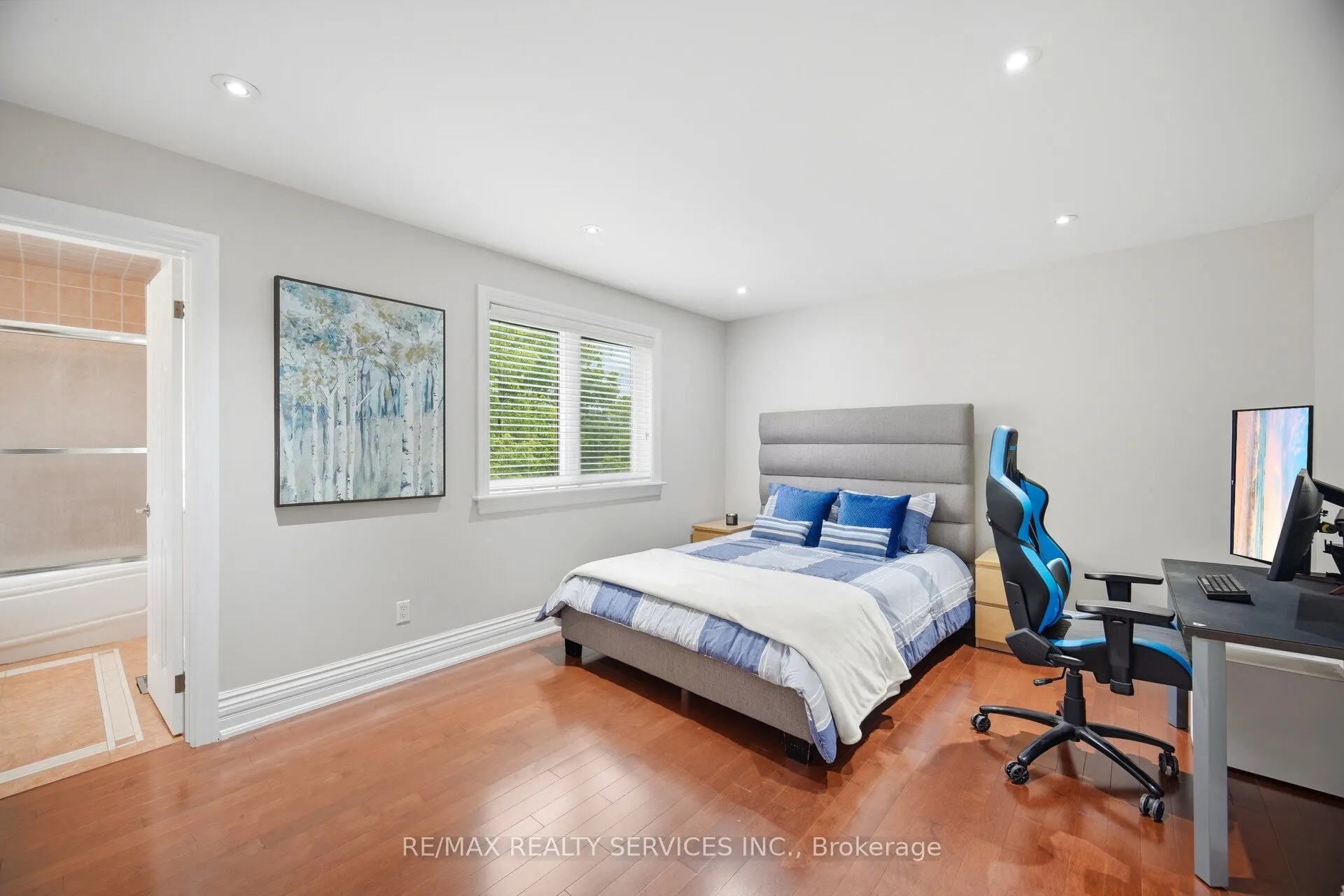 3 Valley Hill Drive