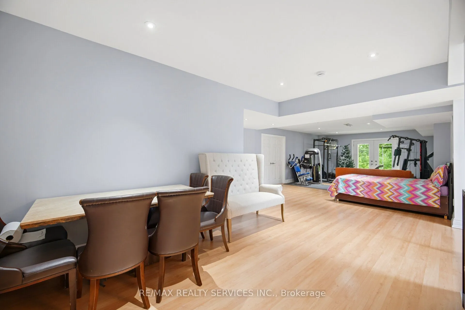 3 Valley Hill Drive