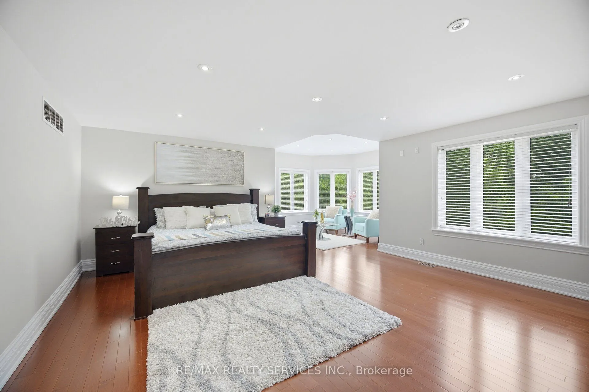 3 Valley Hill Drive