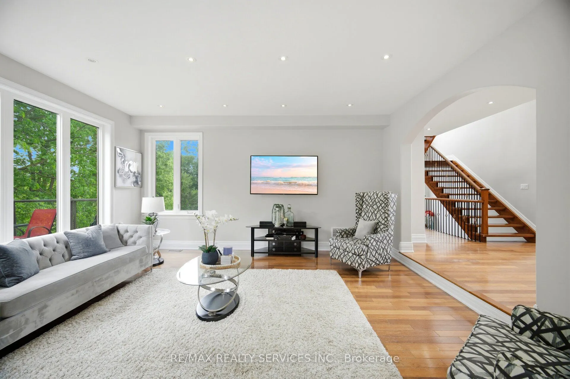 3 Valley Hill Drive