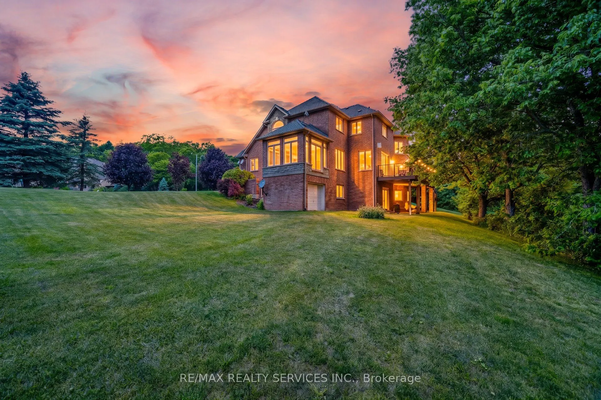 3 Valley Hill Drive
