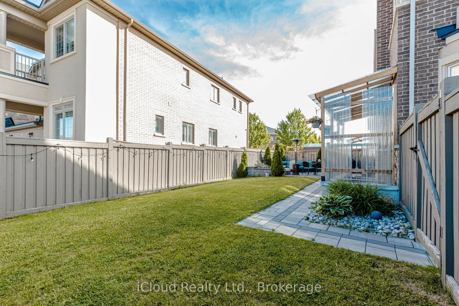 264 Etheridge Avenue
