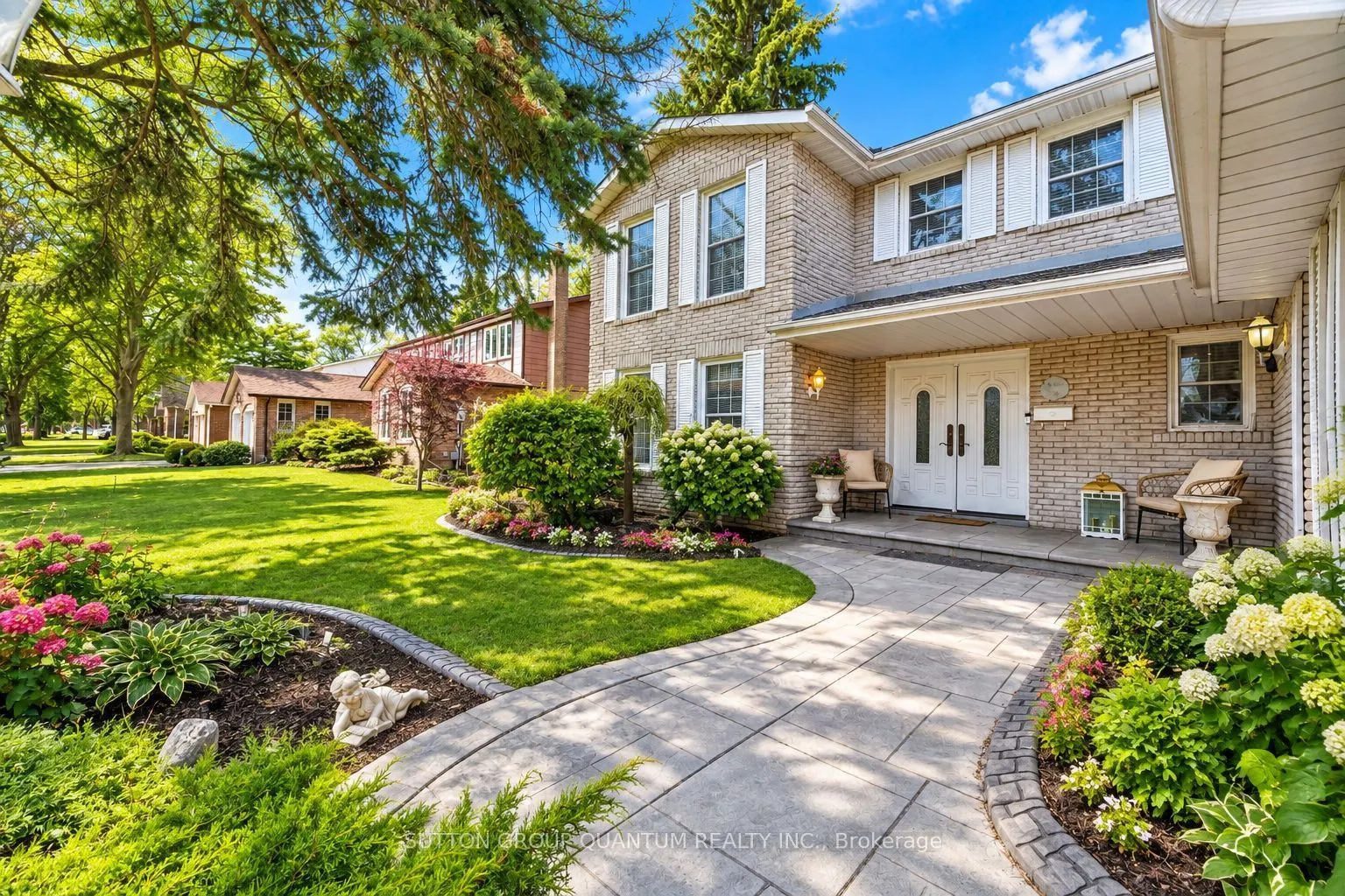 1511 Ifield Road