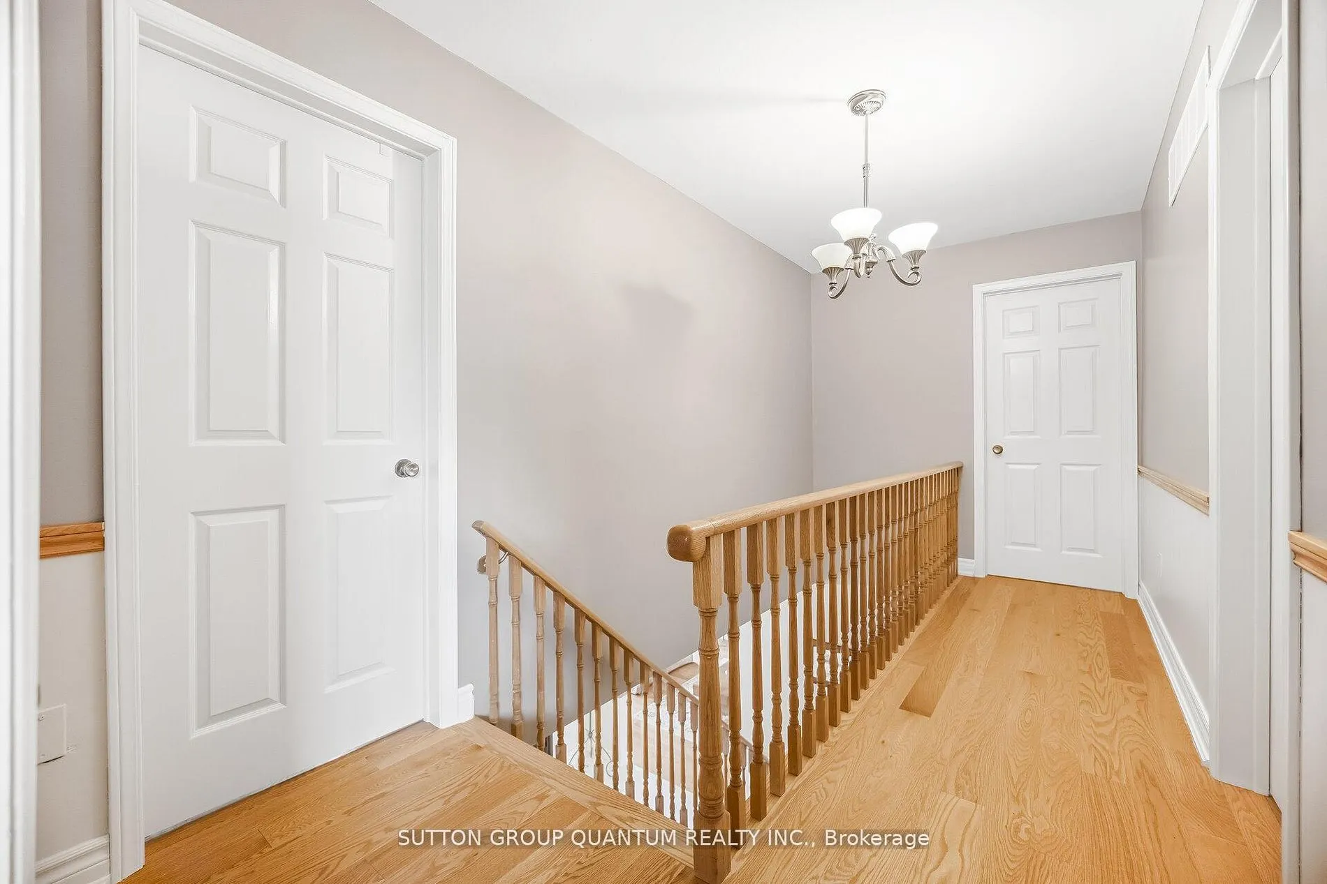 1511 Ifield Road