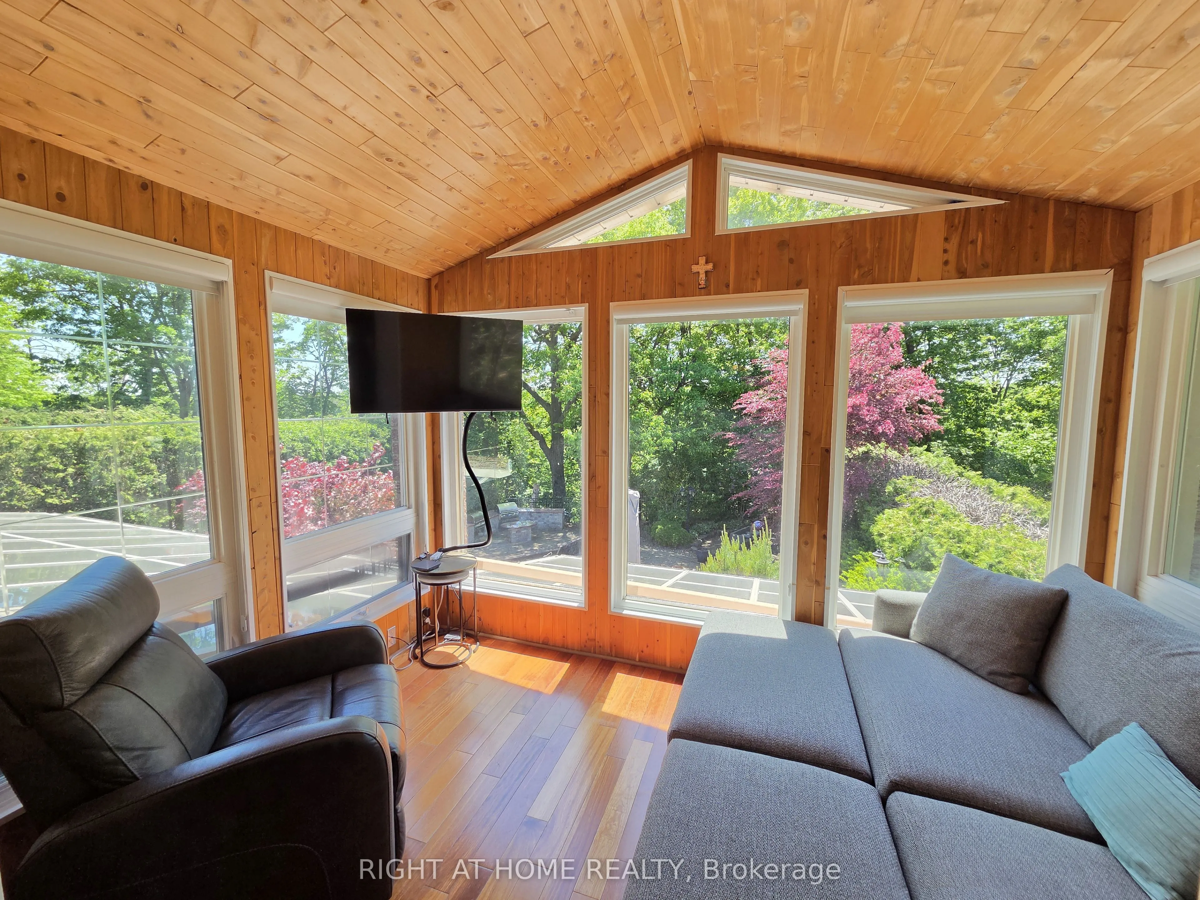 2428 Old Carriage Road