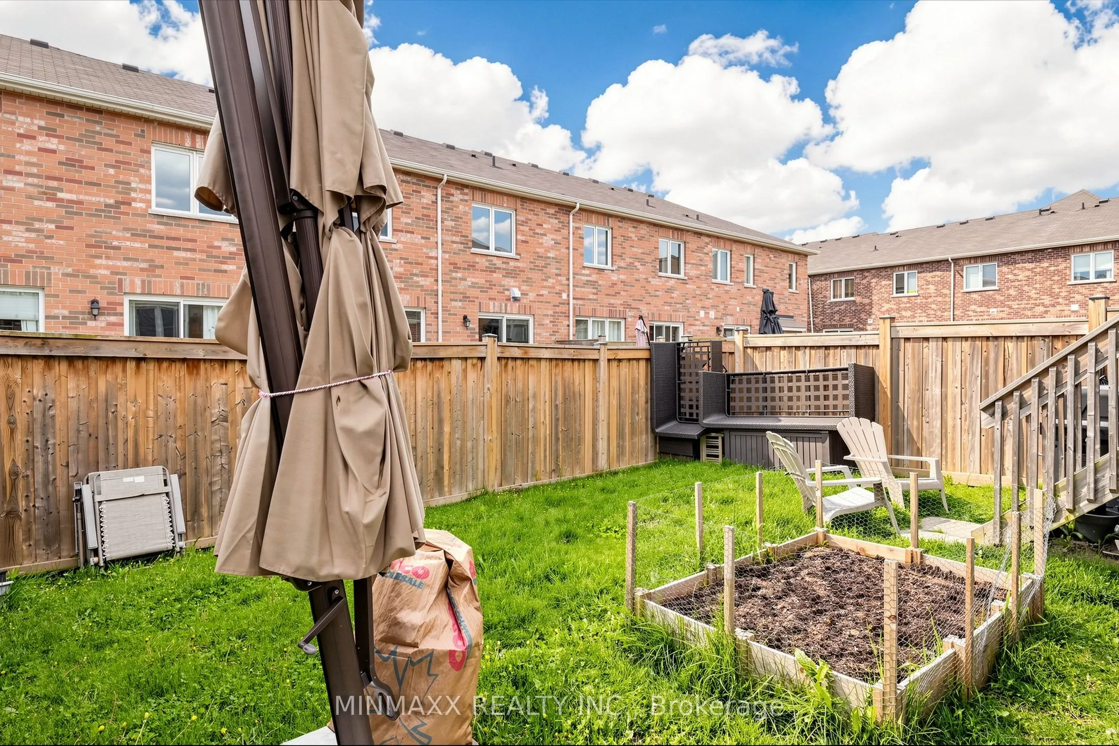 30 Dredge Court