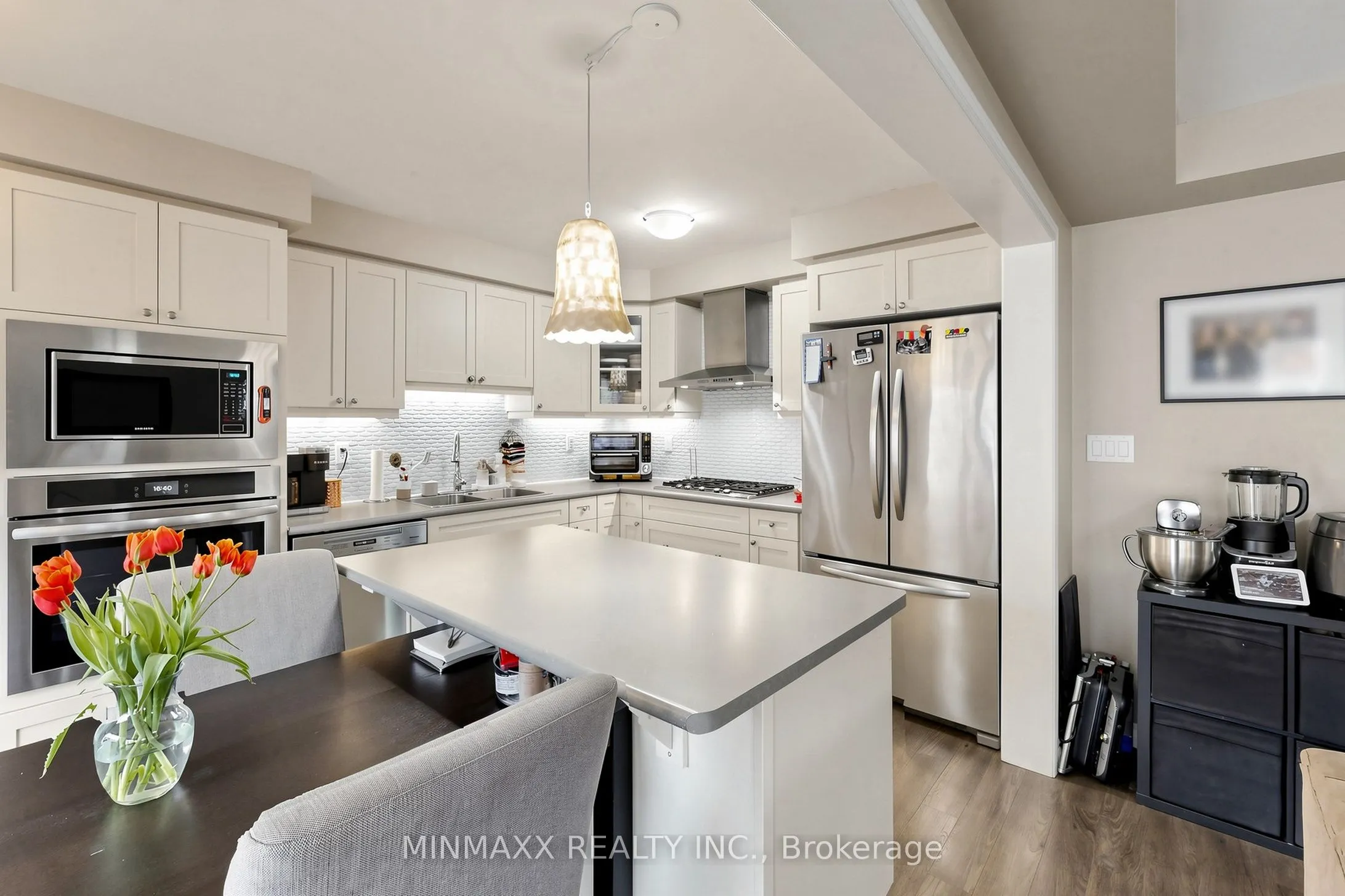30 Dredge Court