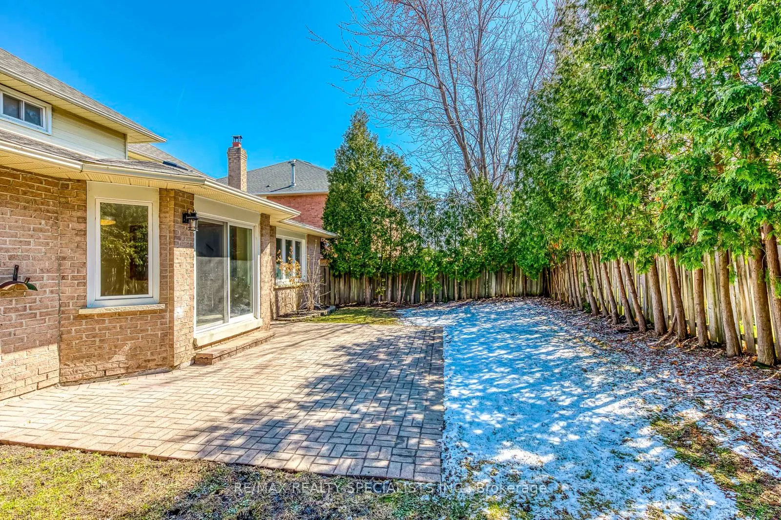 102 Sunforest Drive
