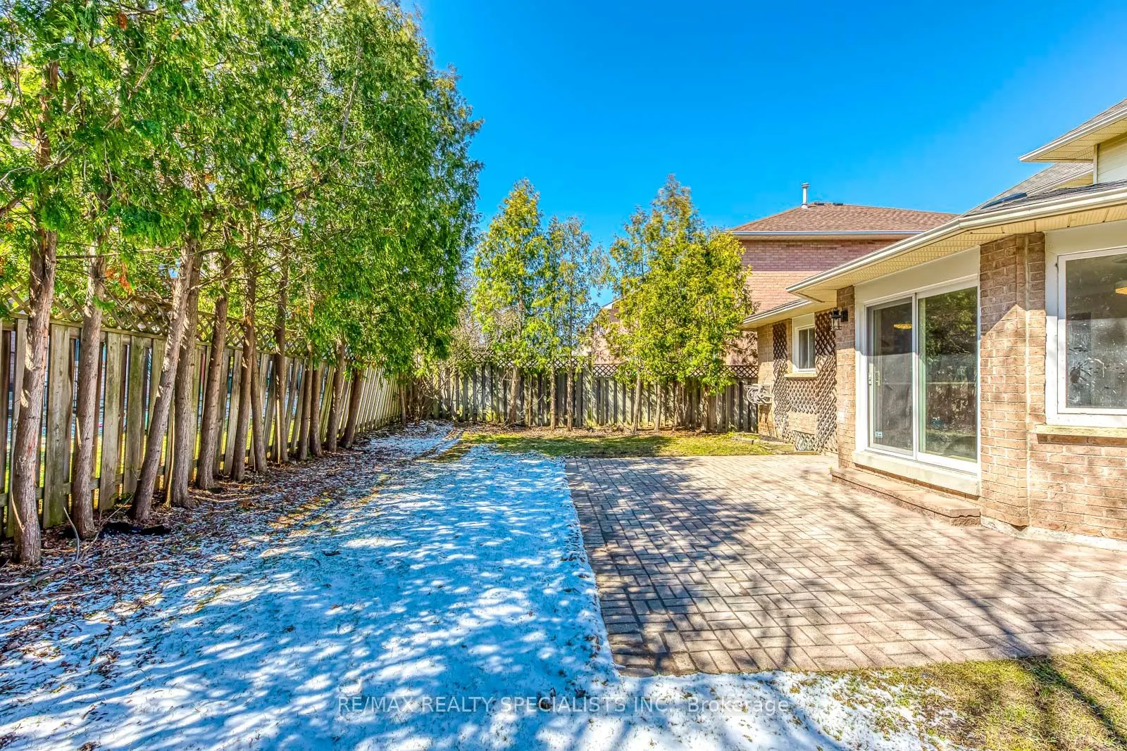 102 Sunforest Drive