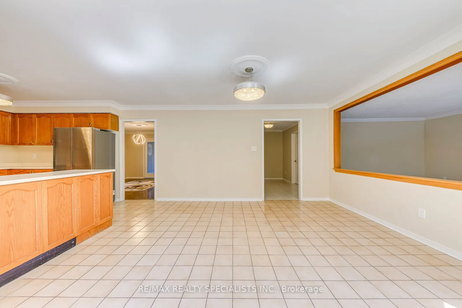102 Sunforest Drive